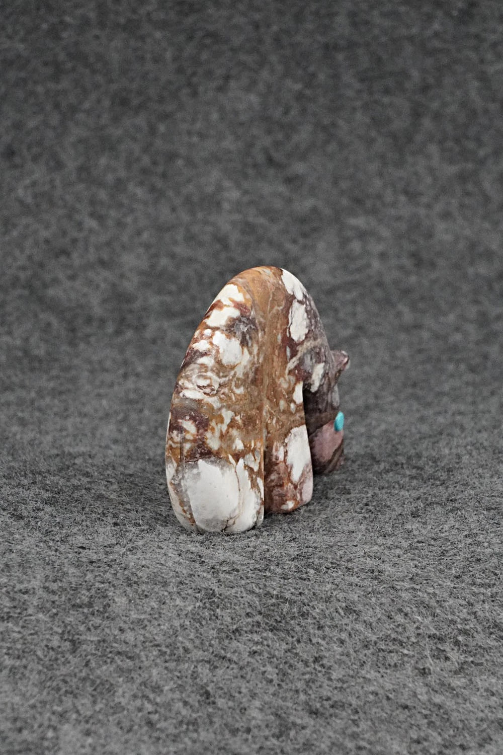 Bear Zuni Fetish Carving - Ronnie Lunasee