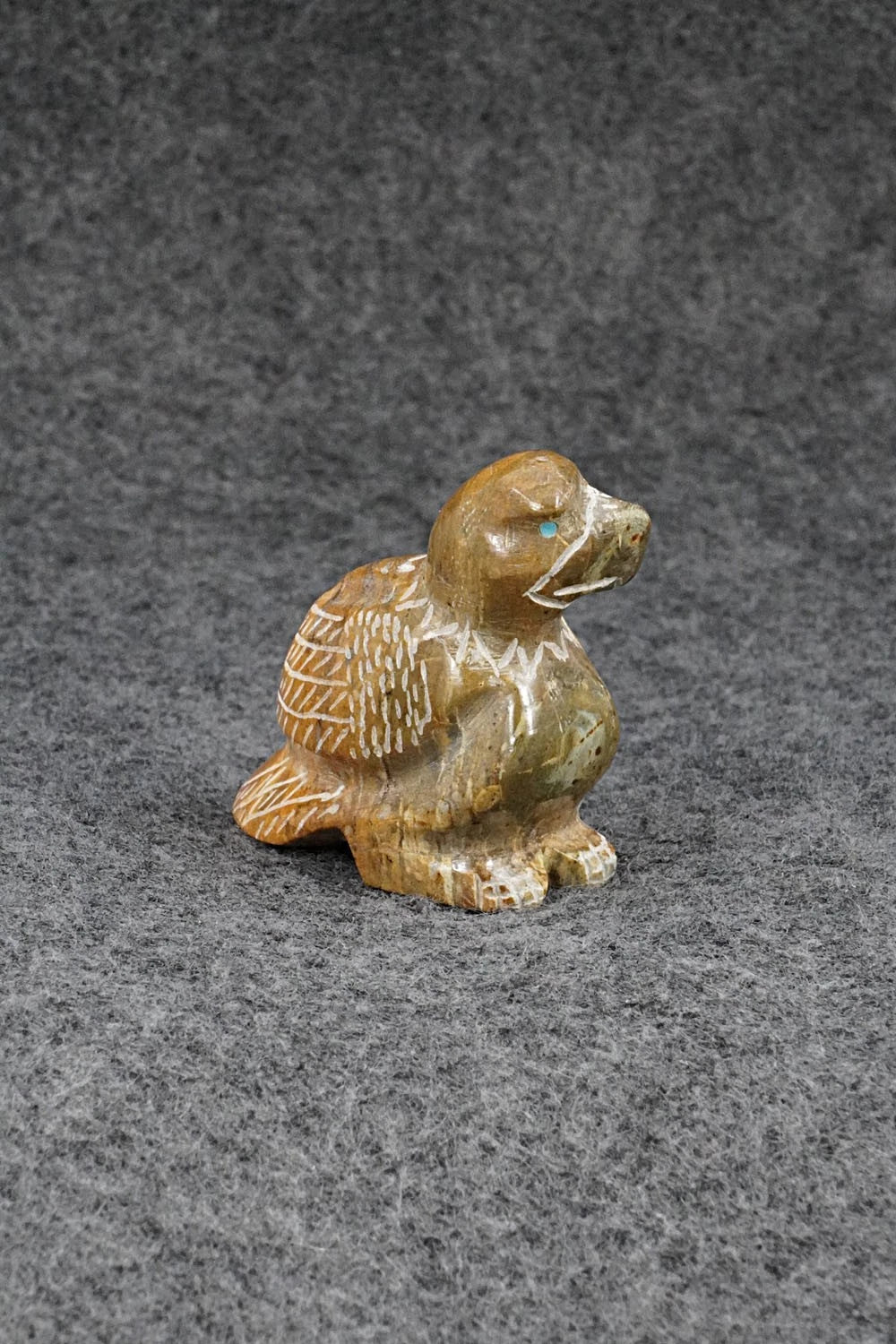 Eagle Zuni Fetish Carving - Andres Jernention