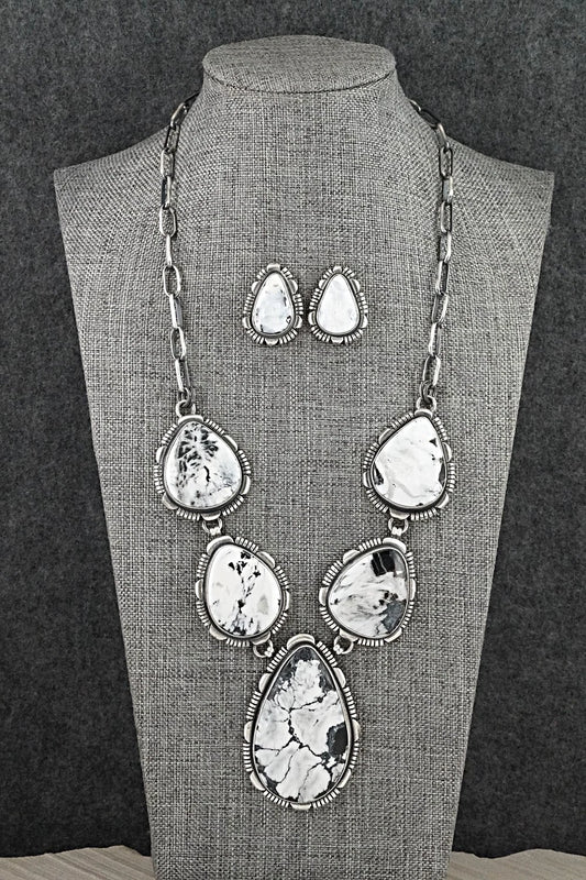 White Buffalo & Sterling Silver Necklace and Earrings Set - Mark Yazzie