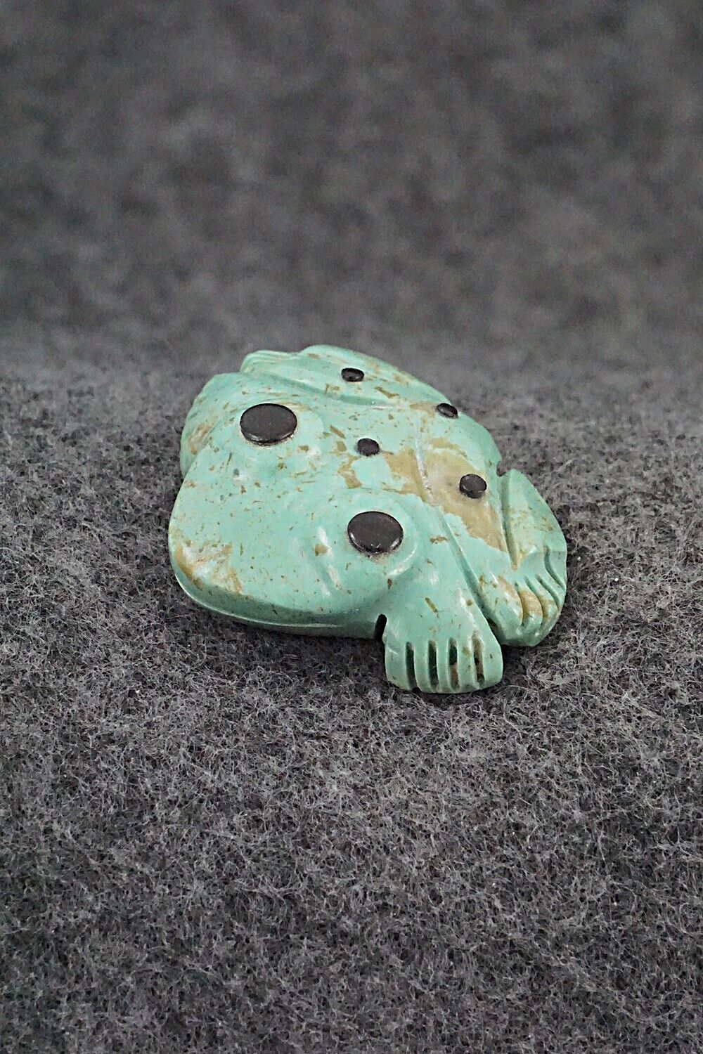 Frog Zuni Fetish Carving - Reynold Lunasee