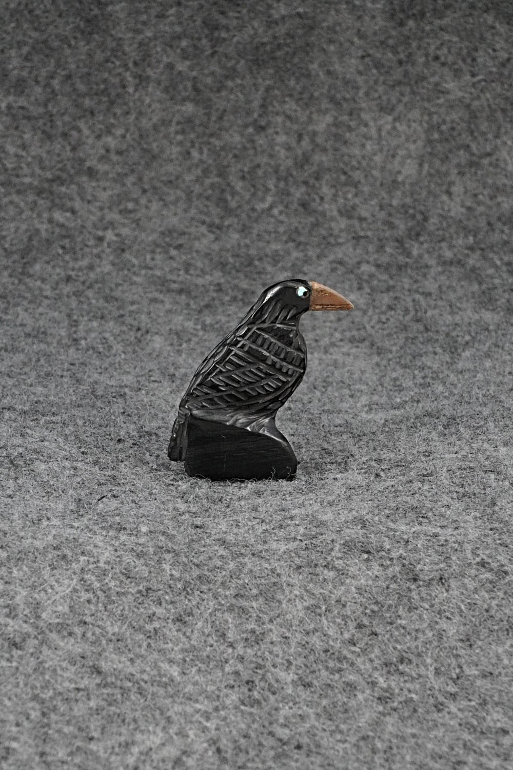 Crow Zuni Fetish Carving - Darrin Boone
