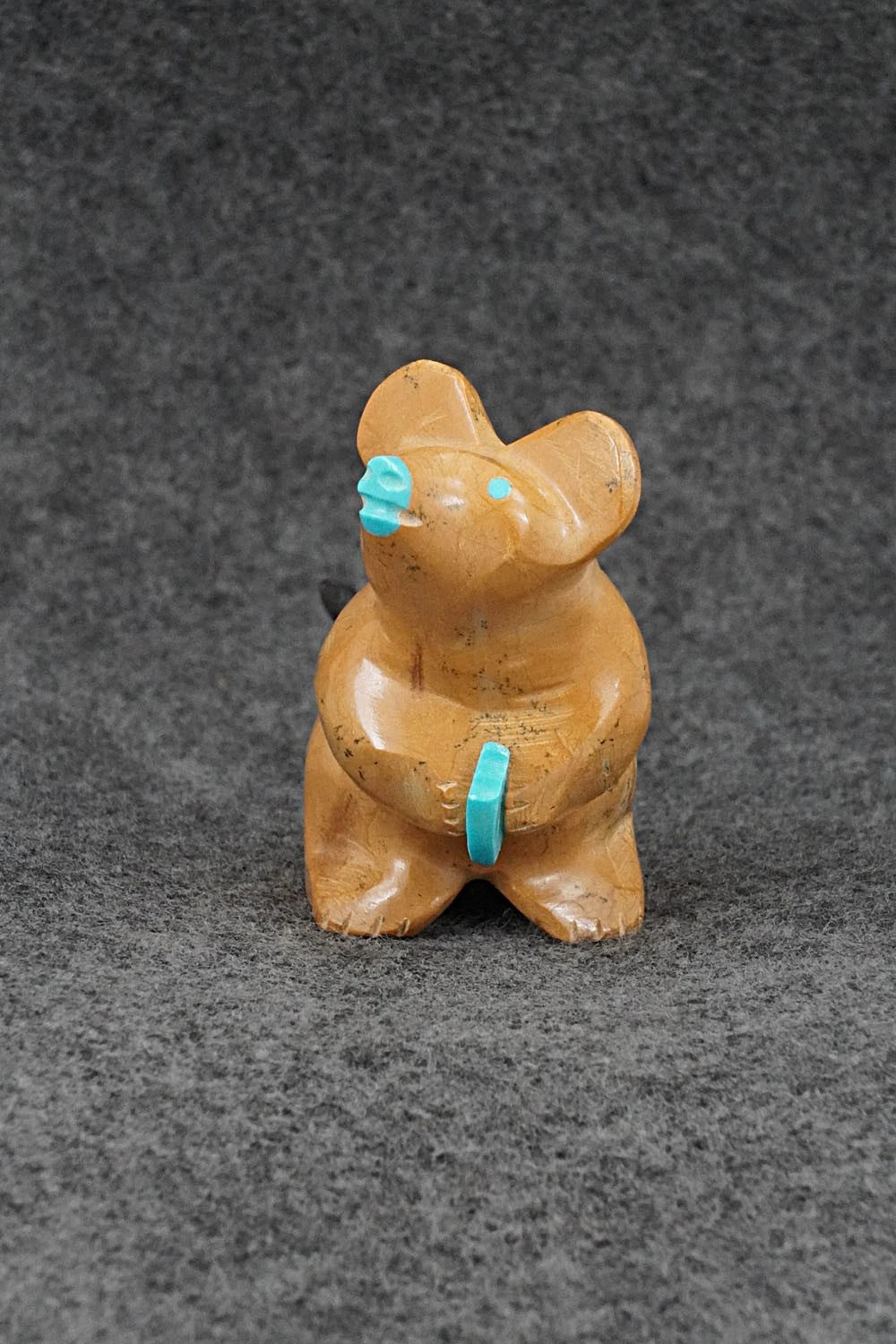Mouse Zuni Fetish Carving - Enrike Leekya