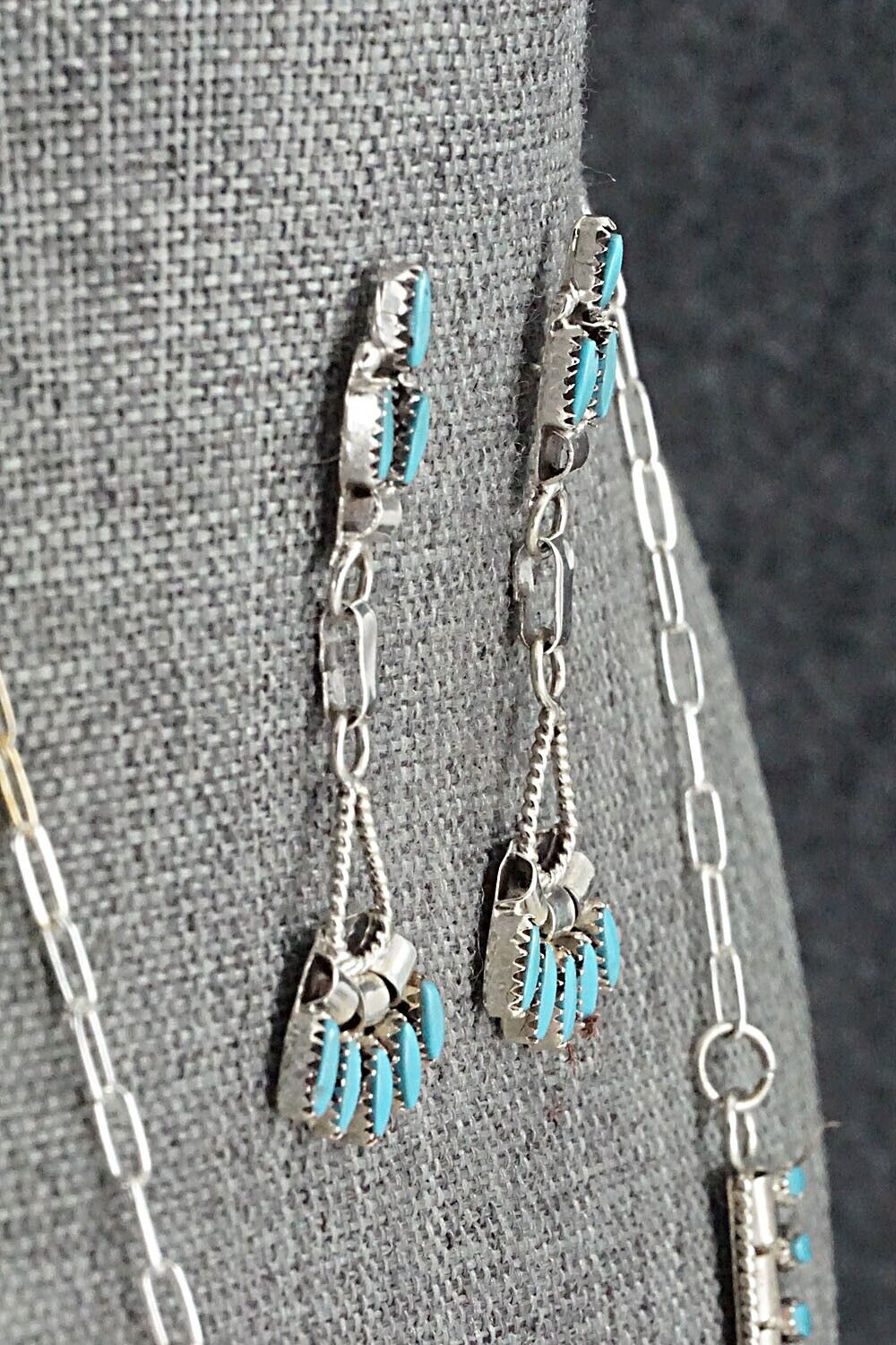 Turquoise & Sterling Silver Necklace and Earrings Set - Evonne Hustito