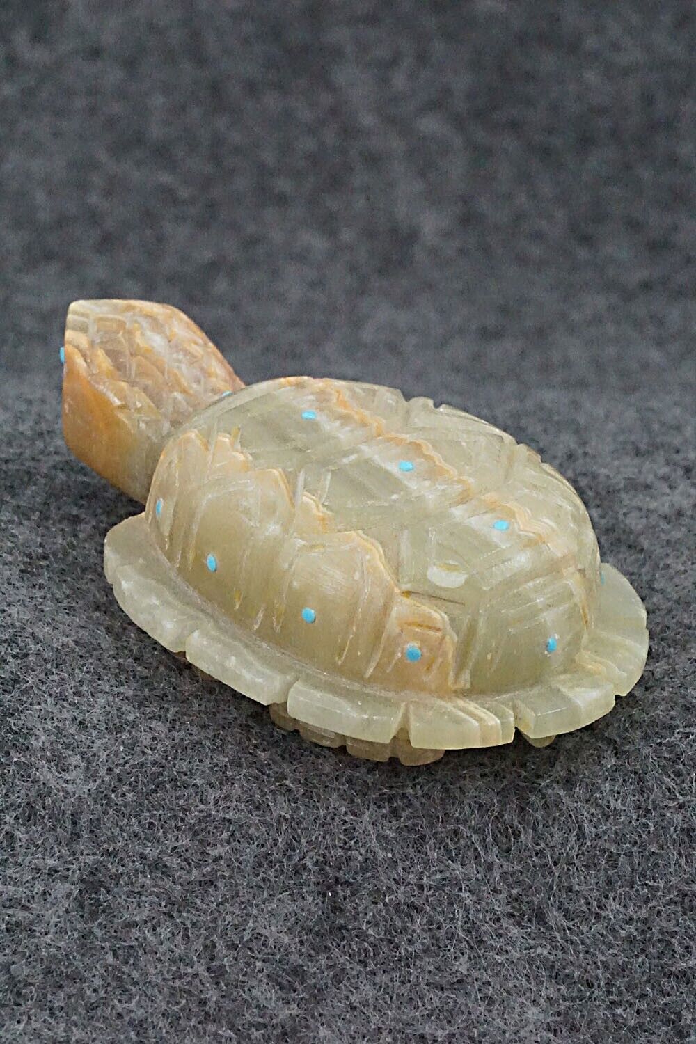 Turtle Zuni Fetish Carving - Douglas Martza