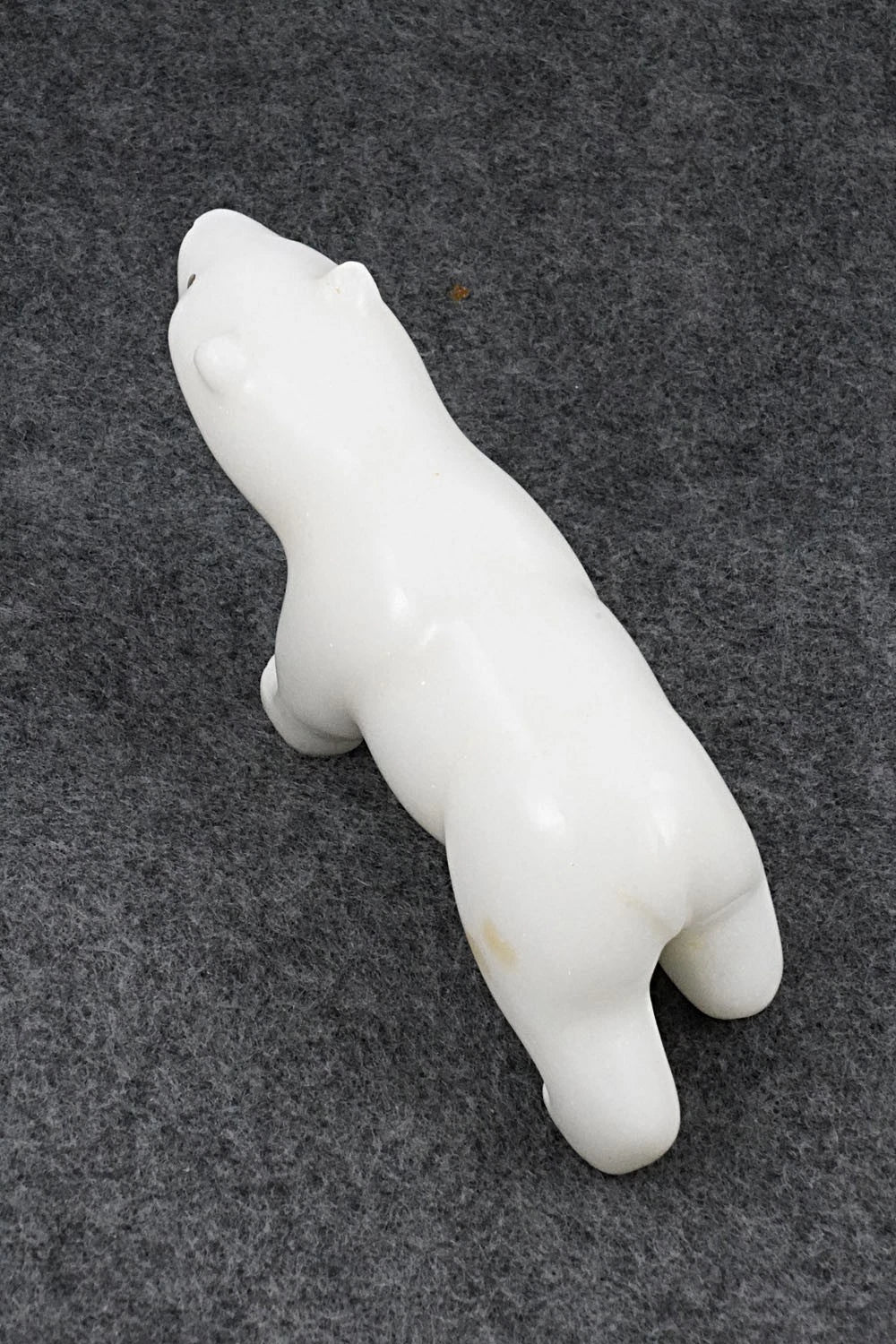 Bear Zuni Fetish Carving - Clayton Panteah