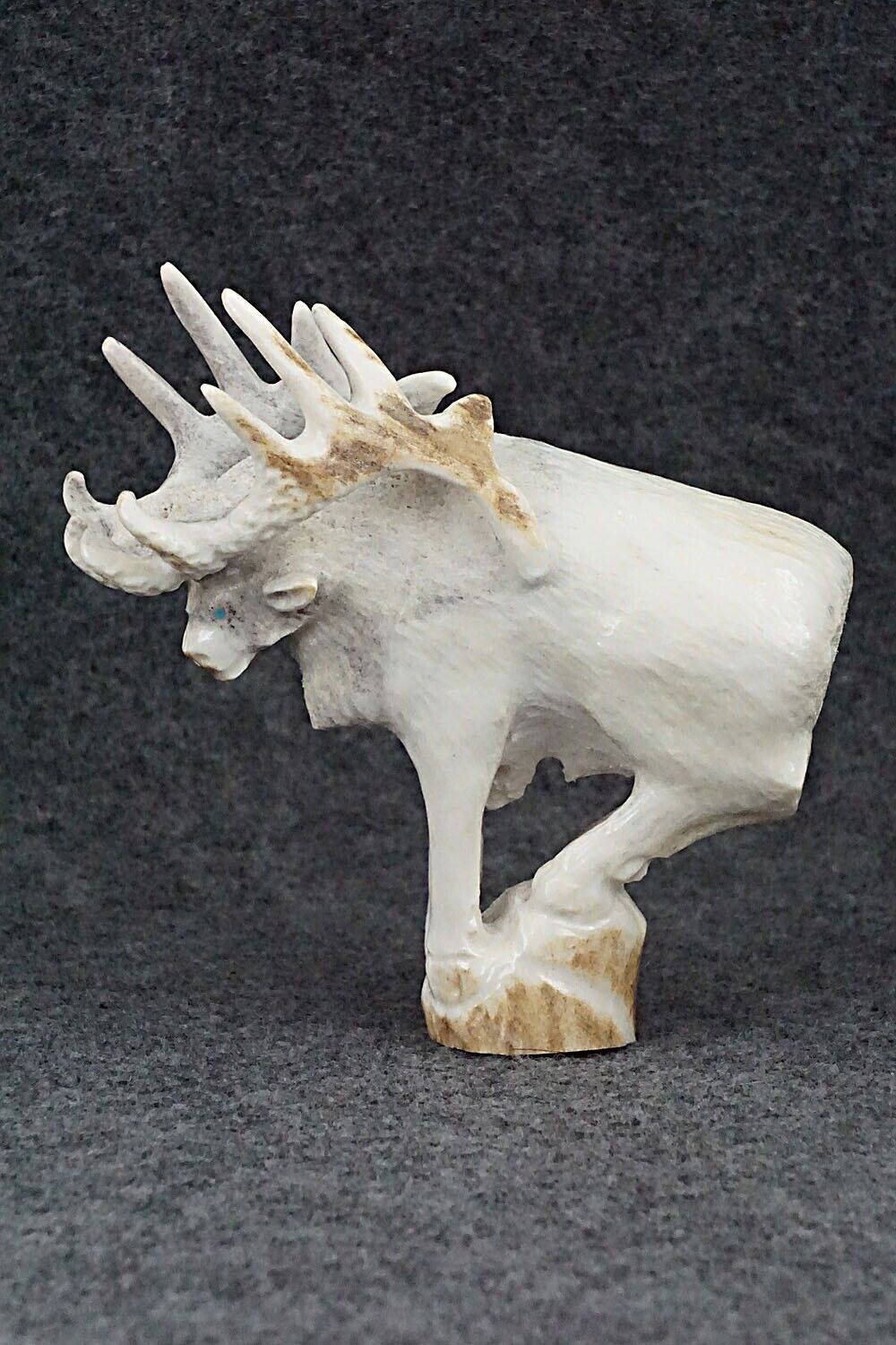 Elk Zuni Fetish Carving - Maxx Laate