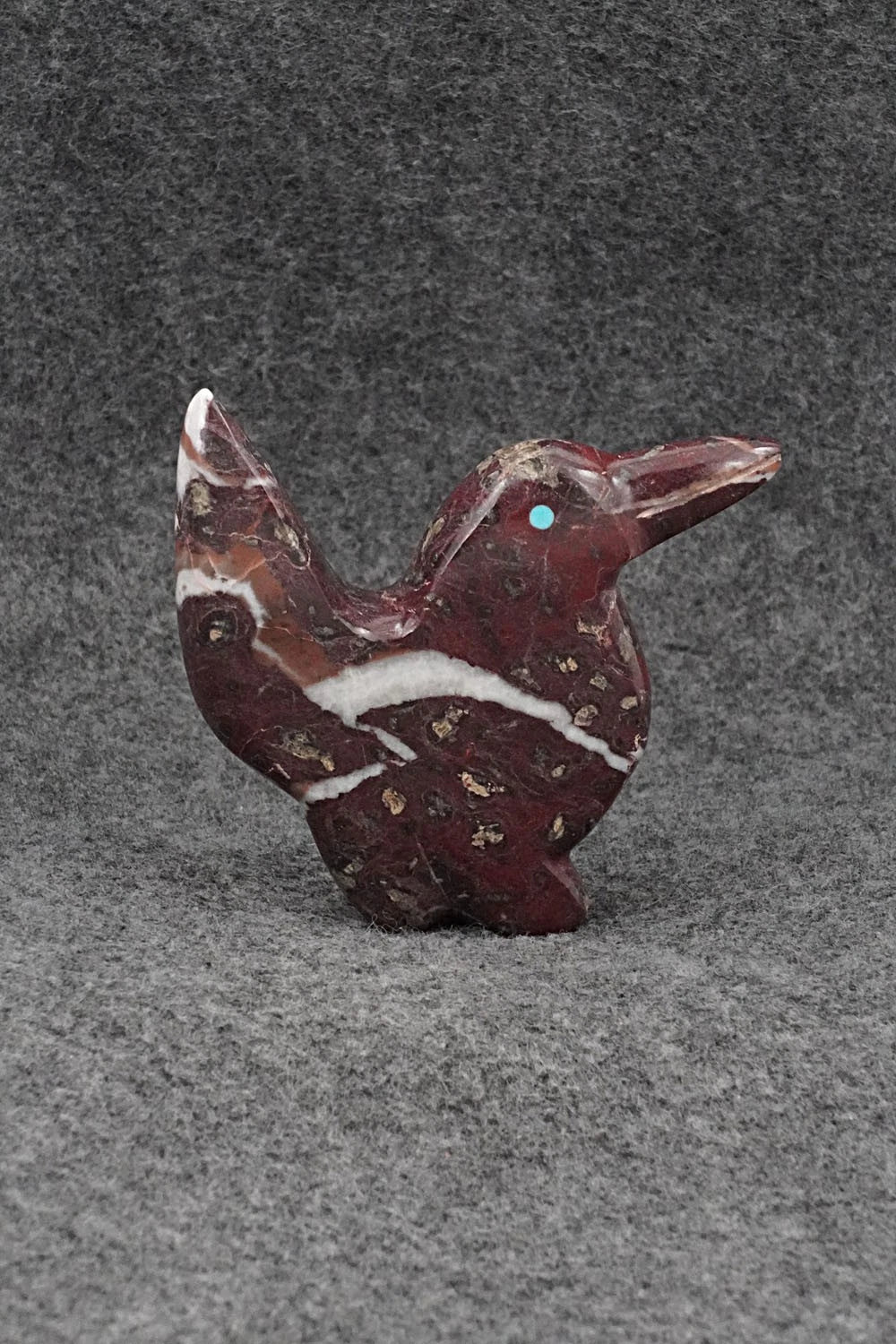 Humming Bird Zuni Fetish Carving - Kenric Laiwakete