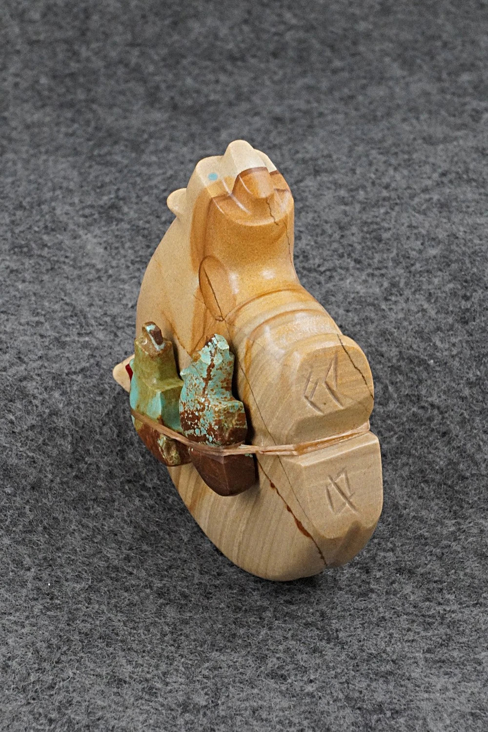 Bear Zuni Fetish Carving - Farlan & Paulette Quam