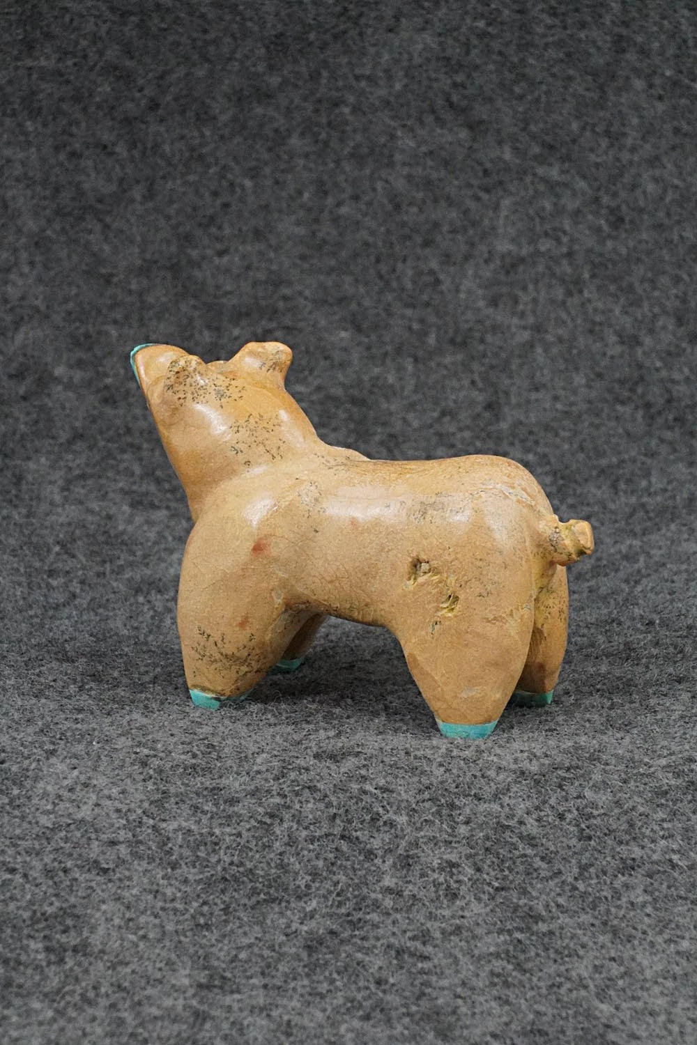 Pig Zuni Fetish Carving - Freddie Leekya