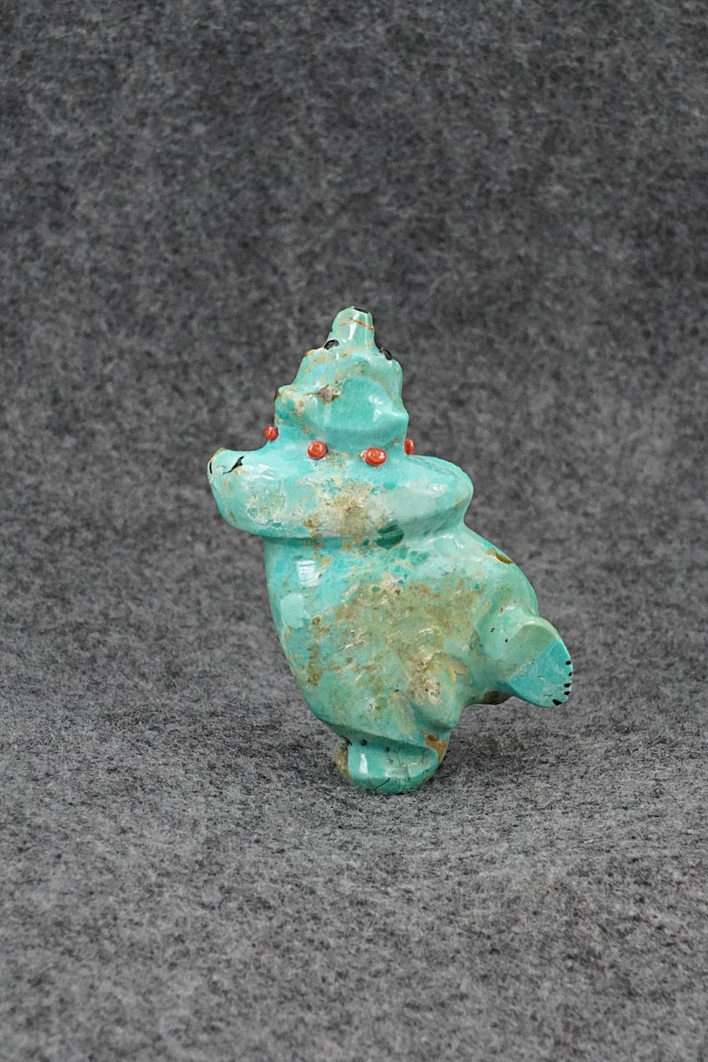 Bear Zuni Fetish Carving - Claudia Peina