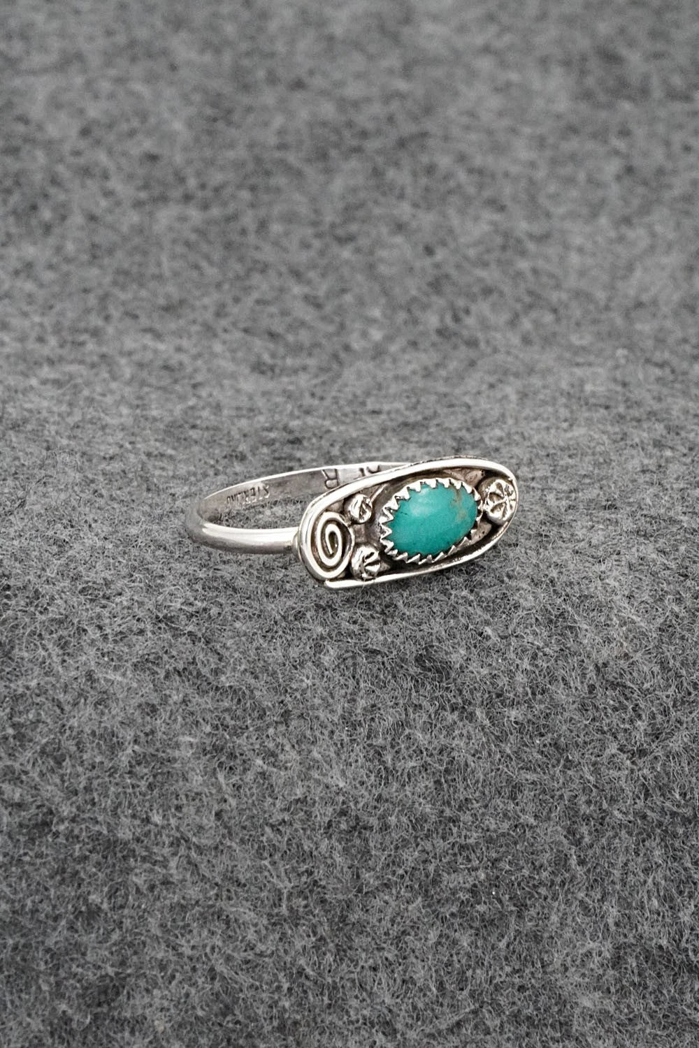 Turquoise & Sterling Silver Ring - Priscilla Reeder - Size 9