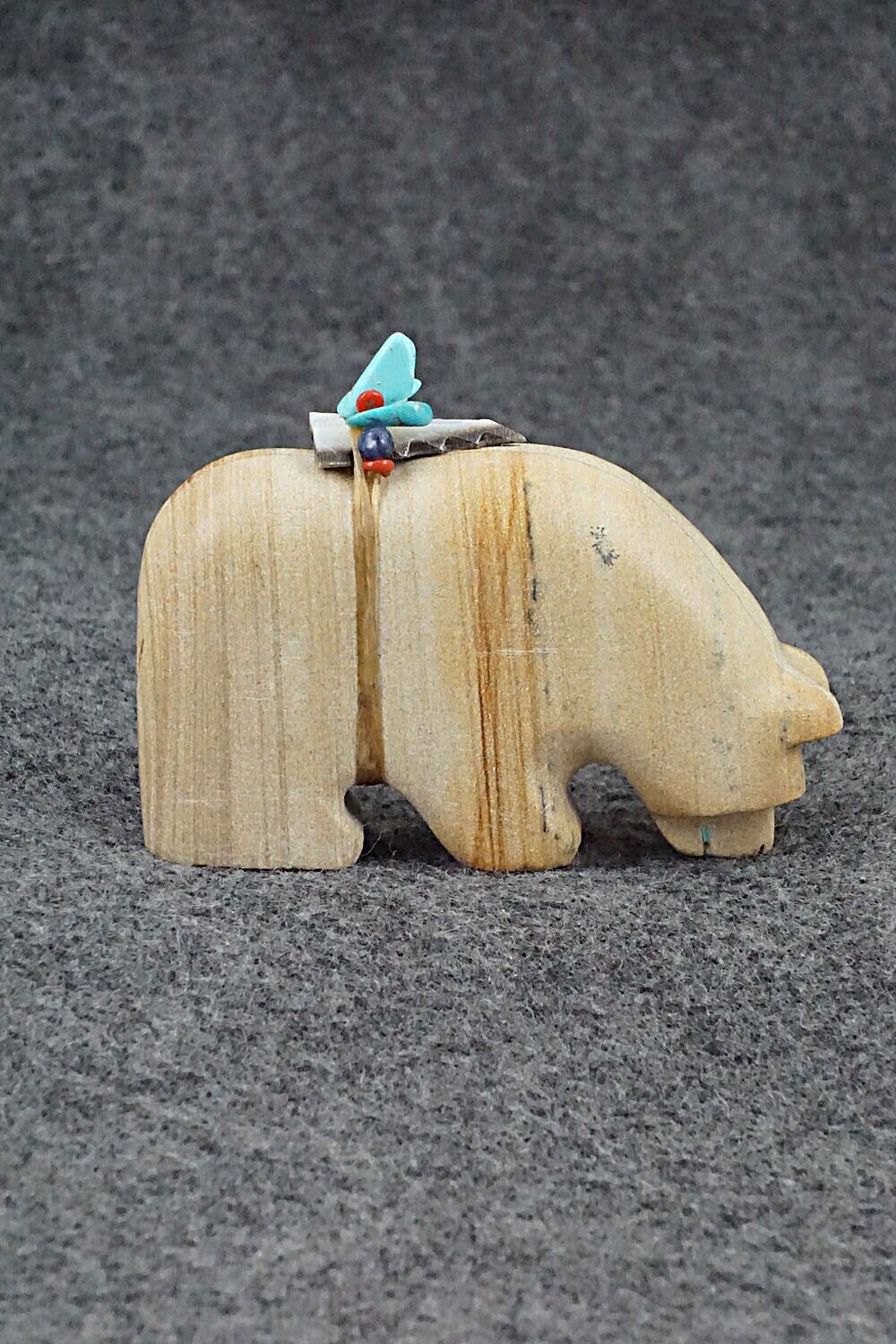 Bear Zuni Fetish Carving - Douglas Martza