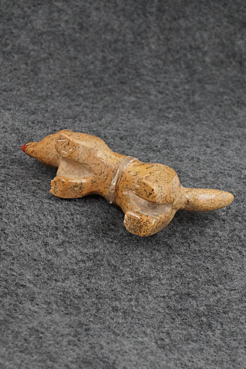 Wolf Zuni Fetish Carving - Freddie Leekya