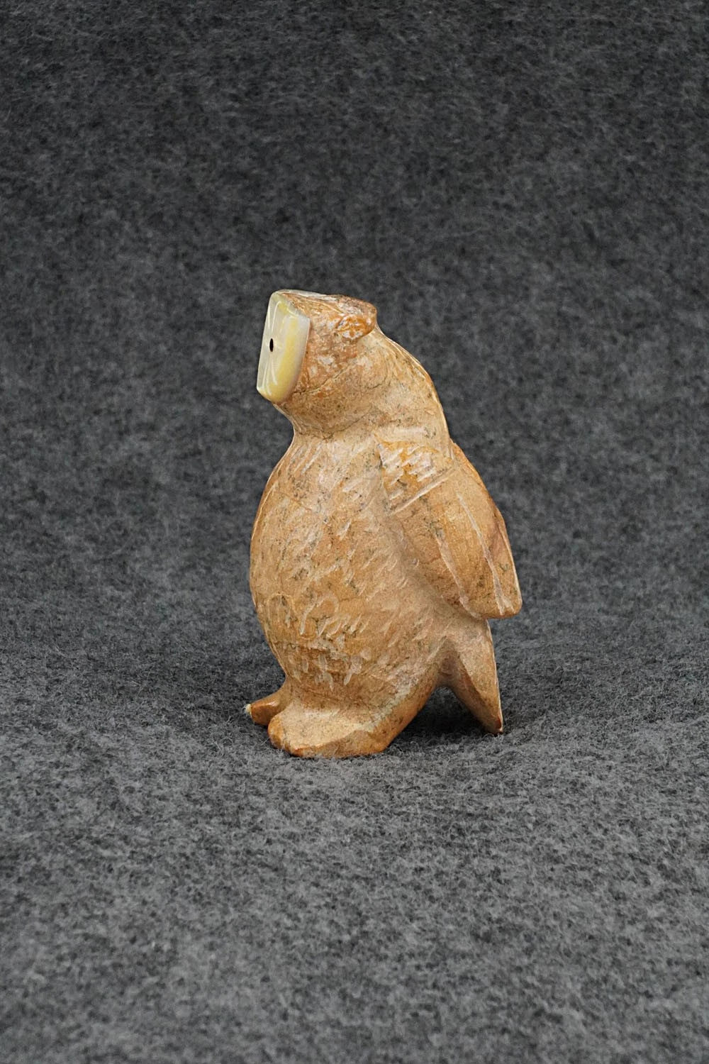 Owl Zuni Fetish Carving - Freddie Leekya
