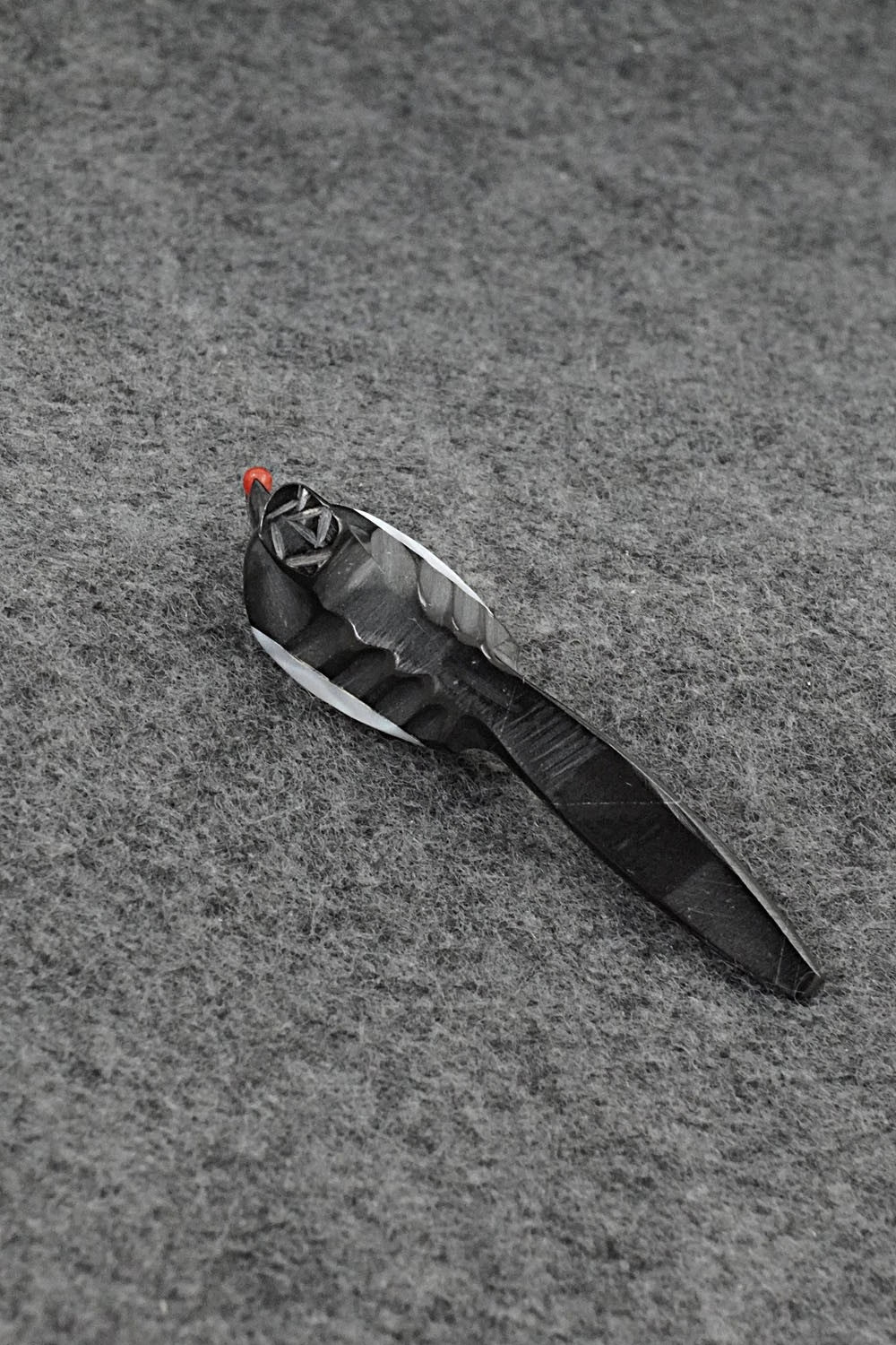 Crow Zuni Fetish Carving - Calvert Bowanie