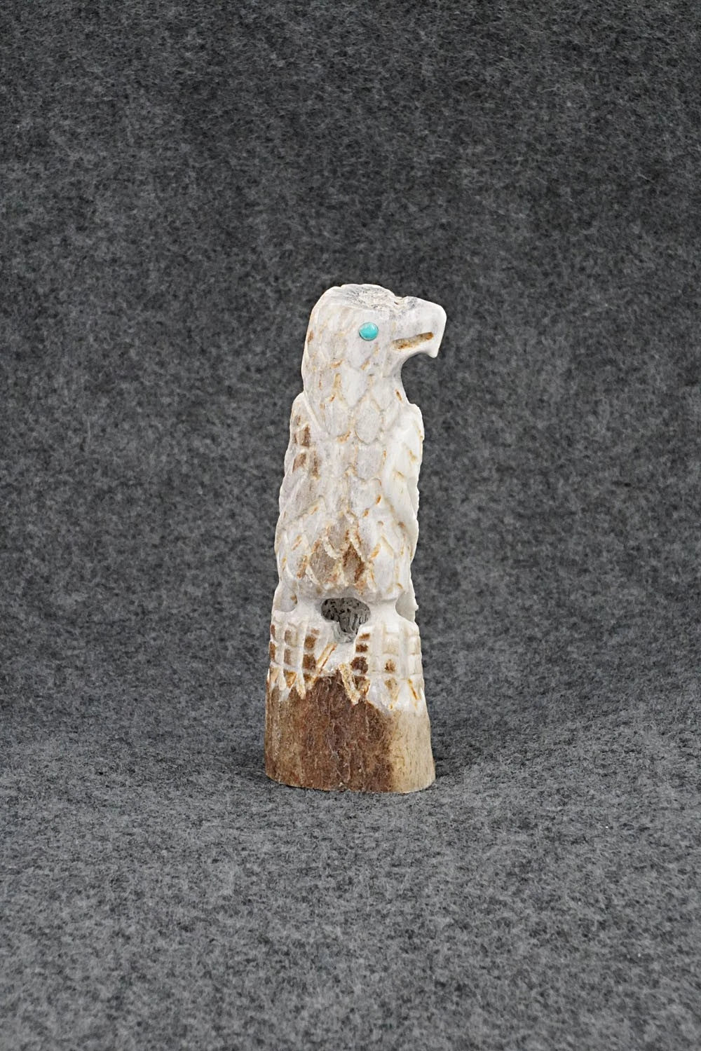 Eagle Zuni Fetish Carving - Garrick Weeka