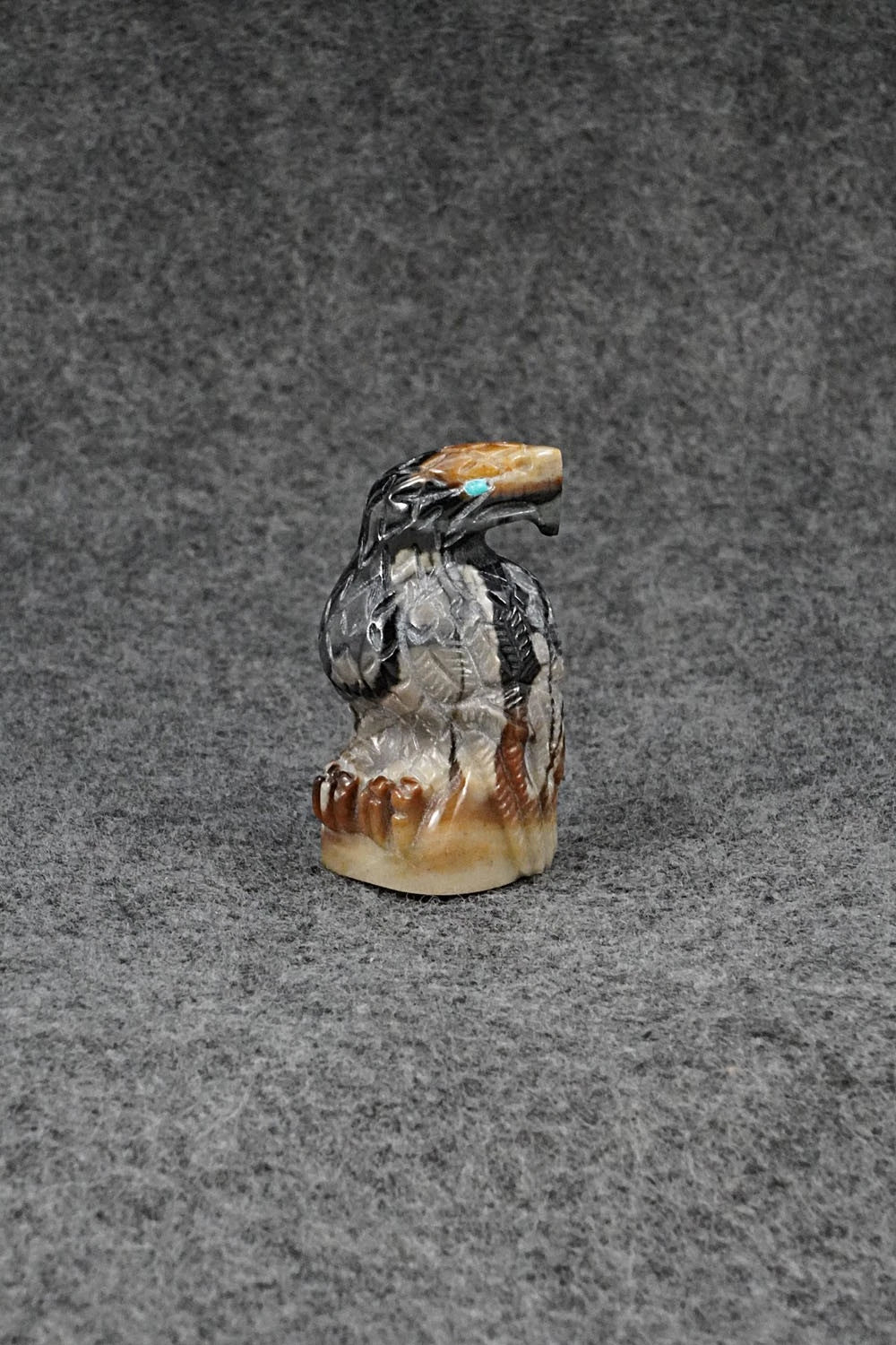 Eagle Zuni Fetish Carving - Randy Lucio