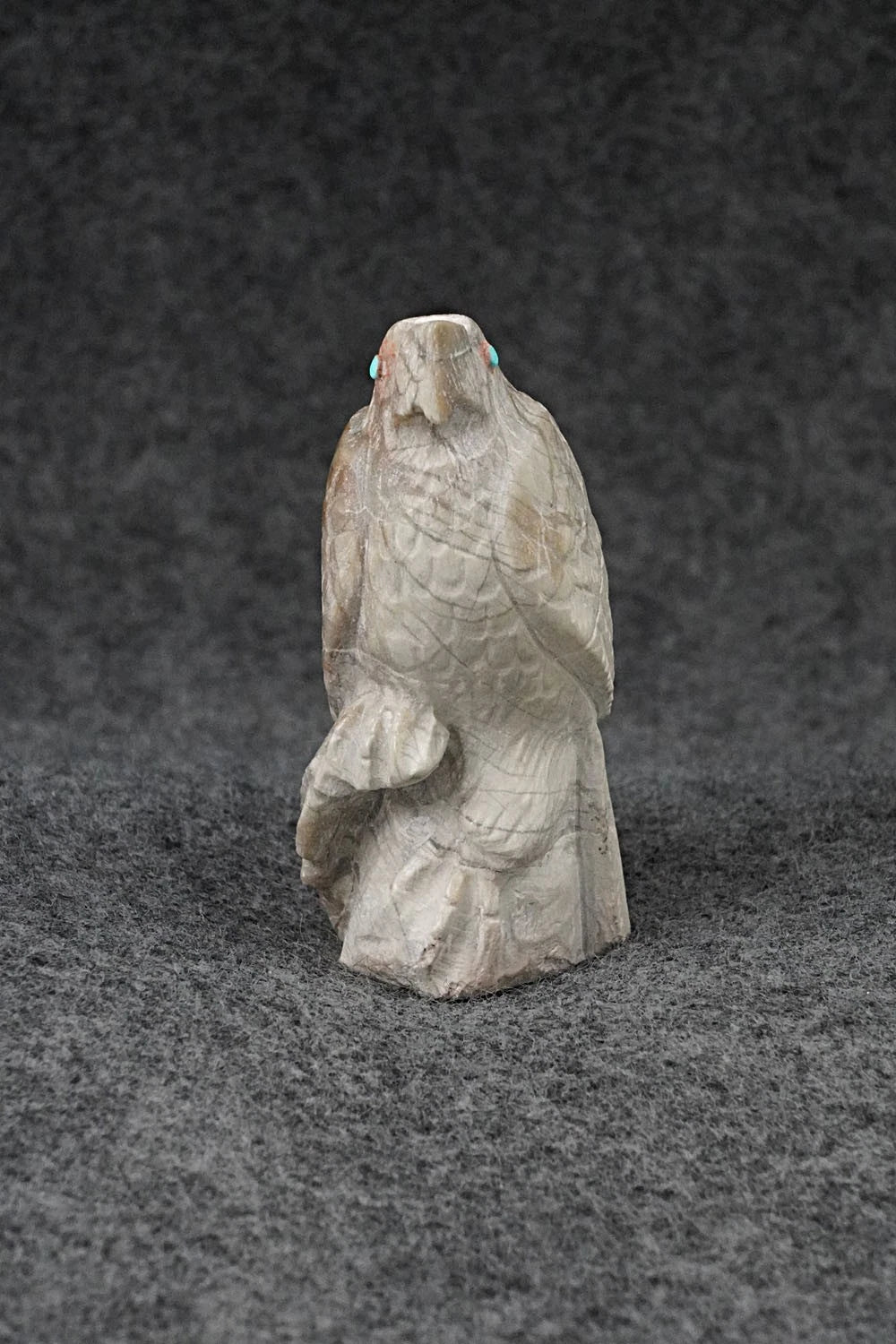 Eagle Zuni Fetish Carving - Derrick Kammasee