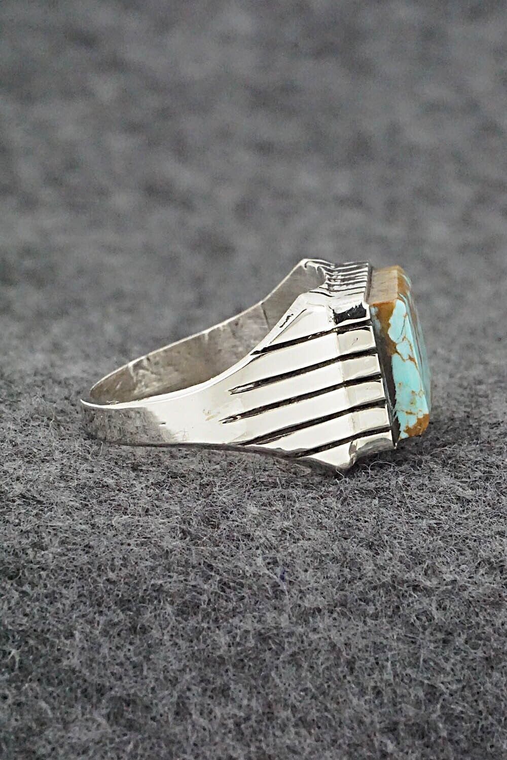 Turquoise & Sterling Silver Ring - Trevor Jack - Size 10.5
