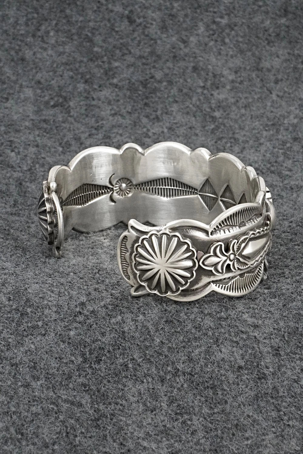 Turquoise & Sterling Silver Bracelet - Roland Dixson