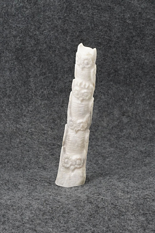 Owl Zuni Fetish Carving - Maxx Laate