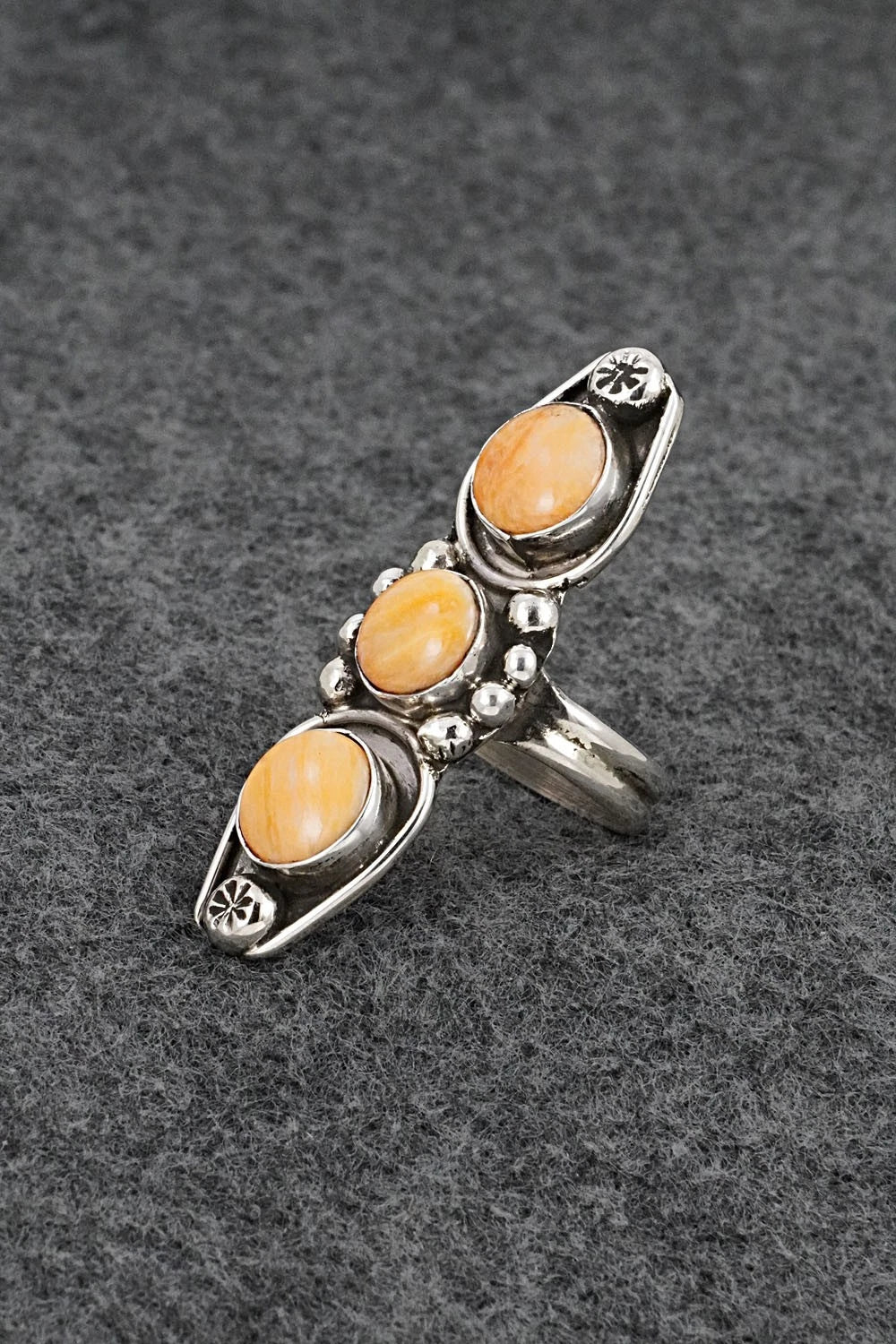 Spiny Oyster & Sterling Silver Ring - Priscilla Reeder - Size 8