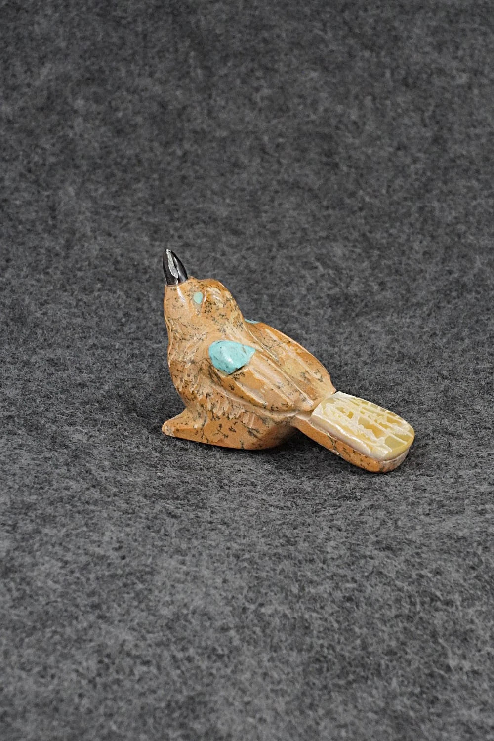 Bird Zuni Fetish Carving - Freddie Leekya