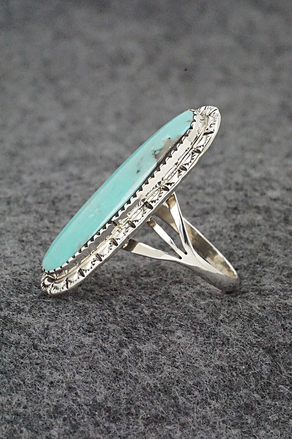 Turquoise & Sterling Silver Ring - Mike Smith - Size 10