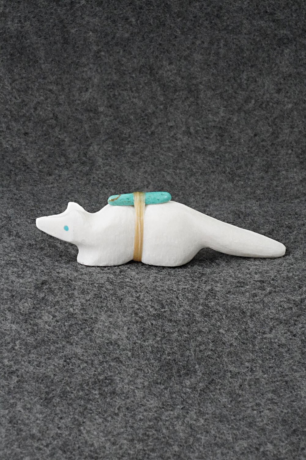Wolf Zuni Fetish Carving - Herbert Halate