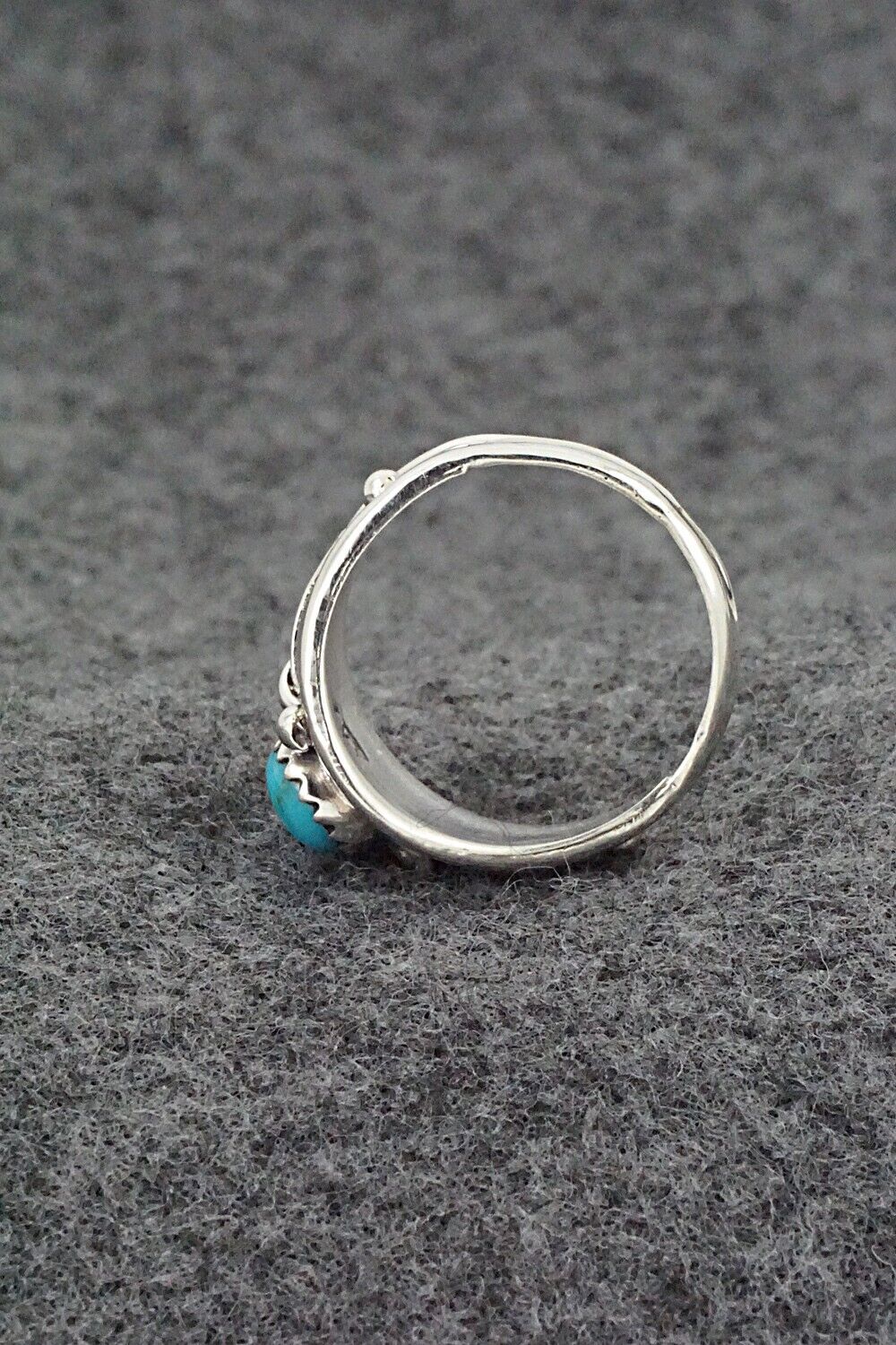 Turquoise & Sterling Silver Ring - Harris Largo - Size 7