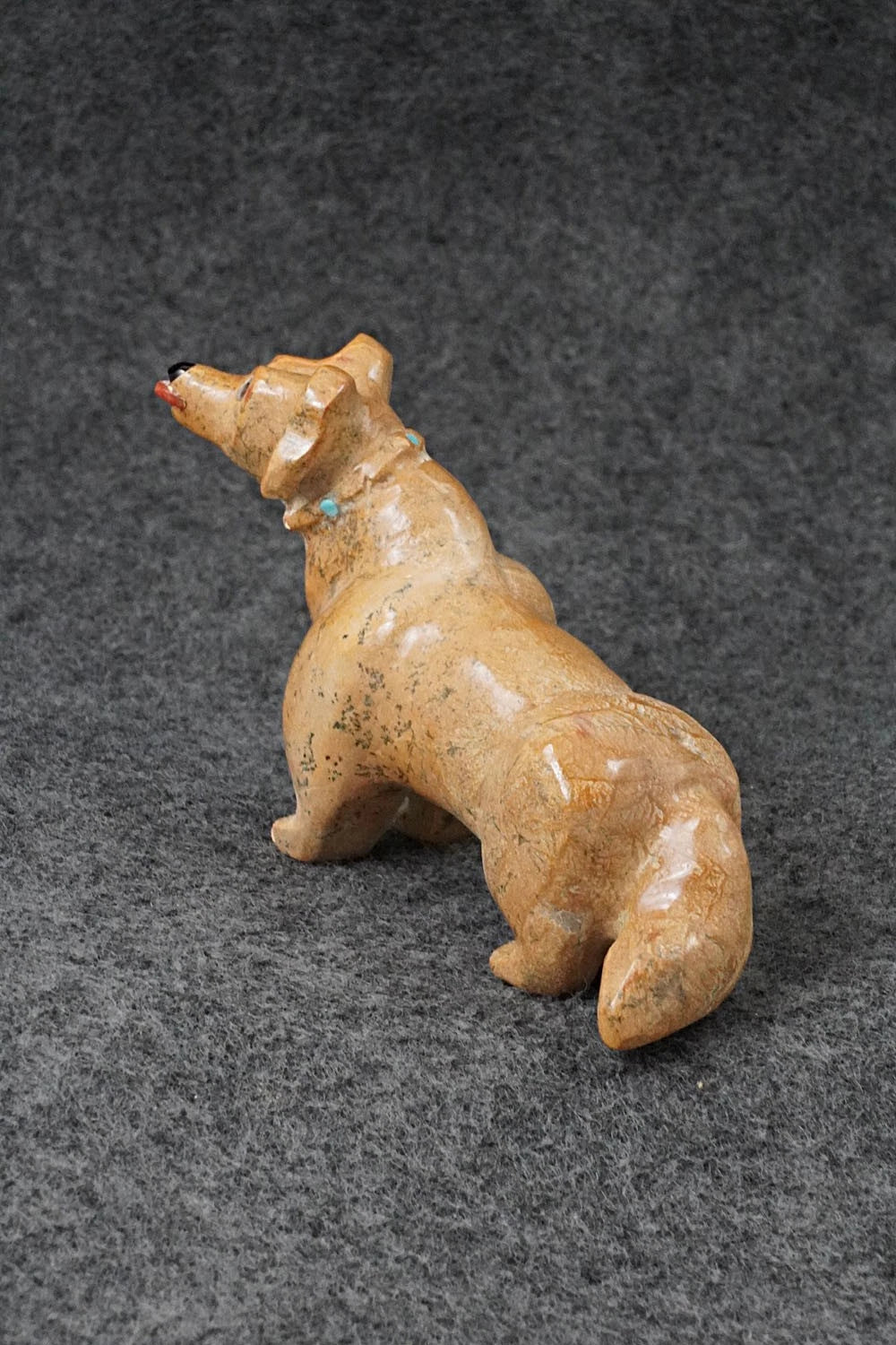 Dog Zuni Fetish Carving - Freddie Leekya