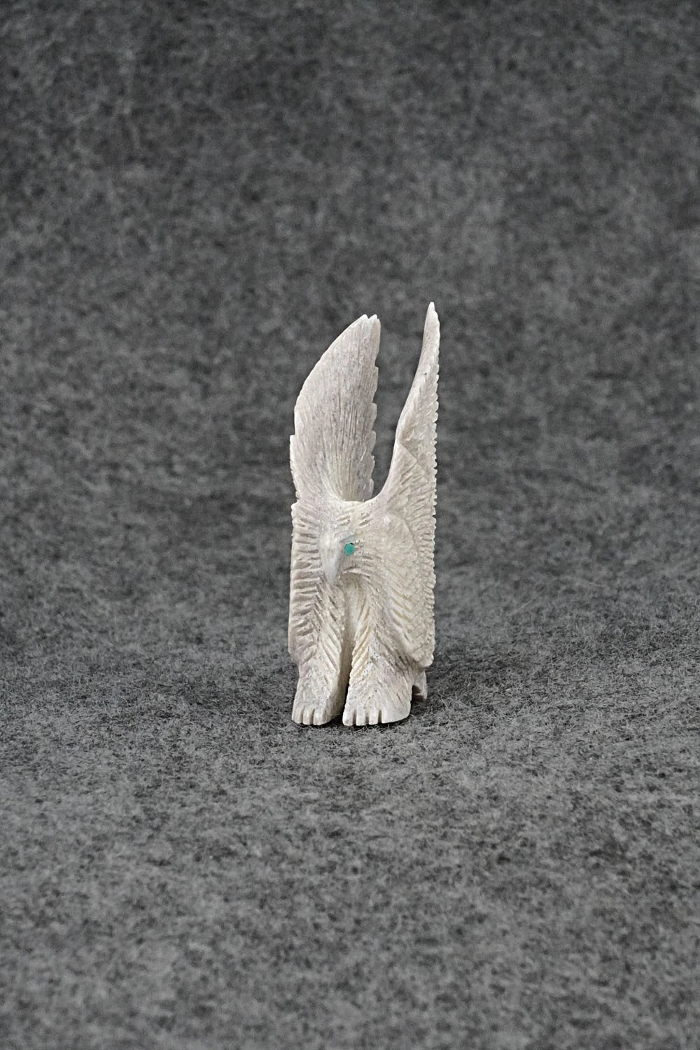 Eagle Zuni Fetish Carving - Justin Hustito