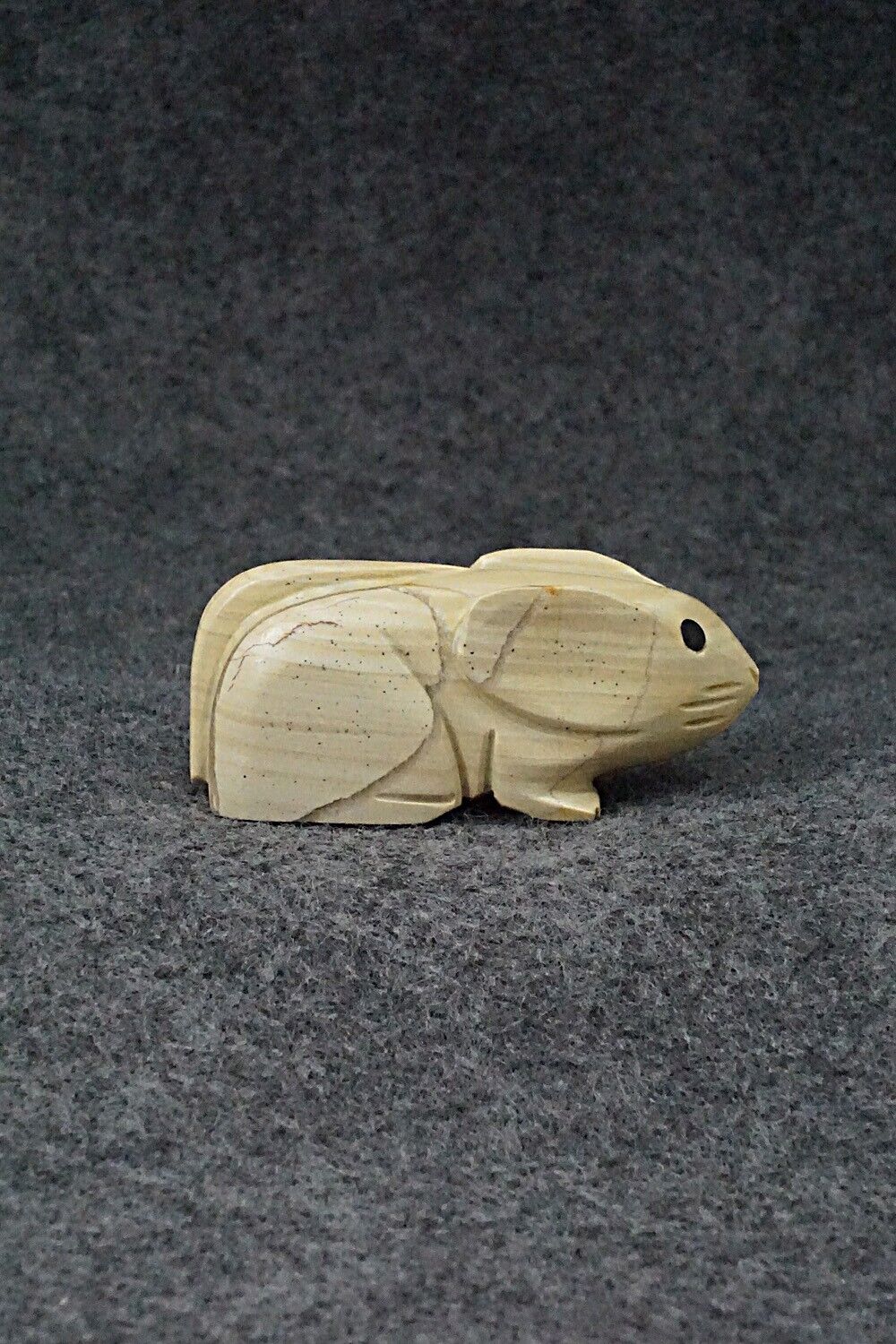 Mouse Zuni Fetish Carving - Alex Tsethlikai