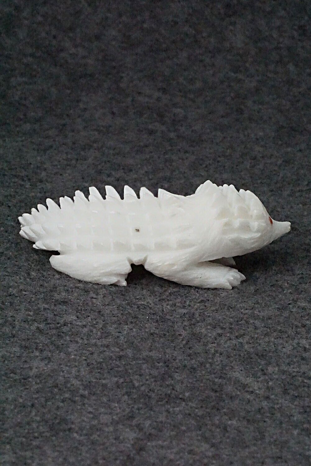 Porcupine Zuni Fetish Carving - Jonas Hustito