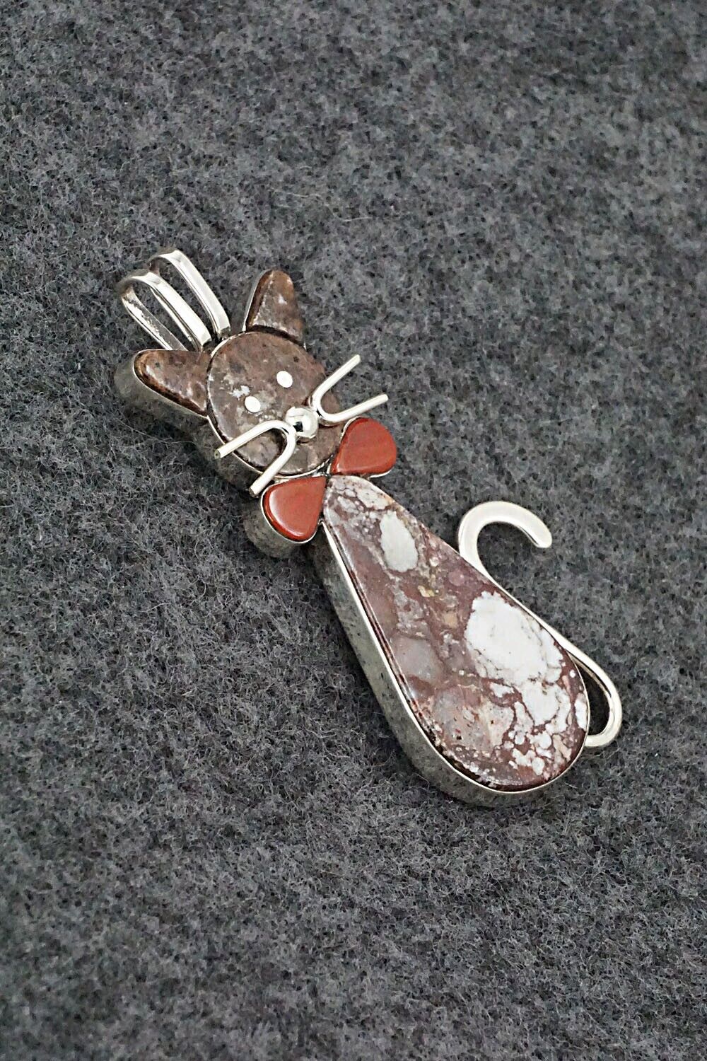 Wild Horse, Coral & Sterling Silver Pendant - Leavus Ahiyite