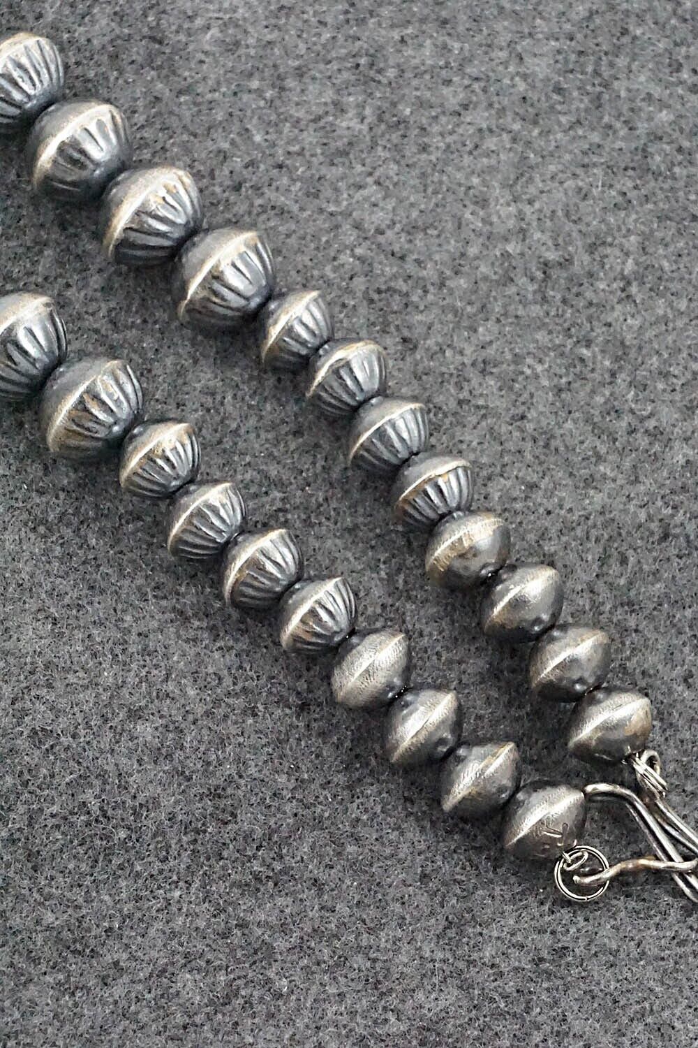 Navajo Pearl Sterling Silver Necklace Set - Virginia Tso
