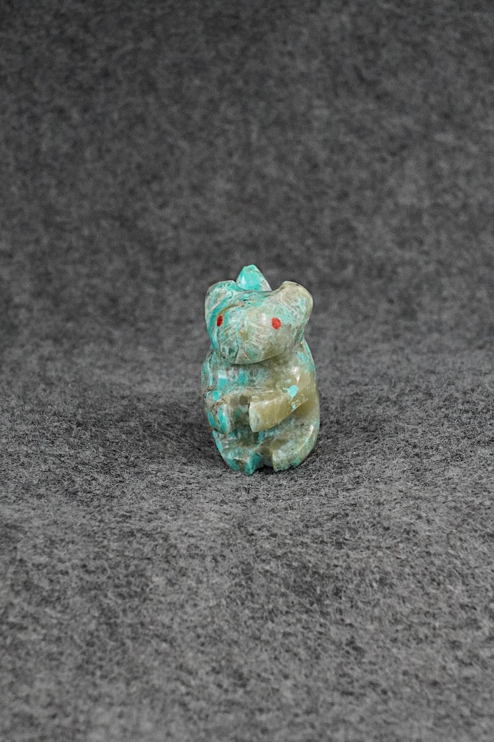 Squirrel Zuni Fetish Carving - Kenric Laiwakete