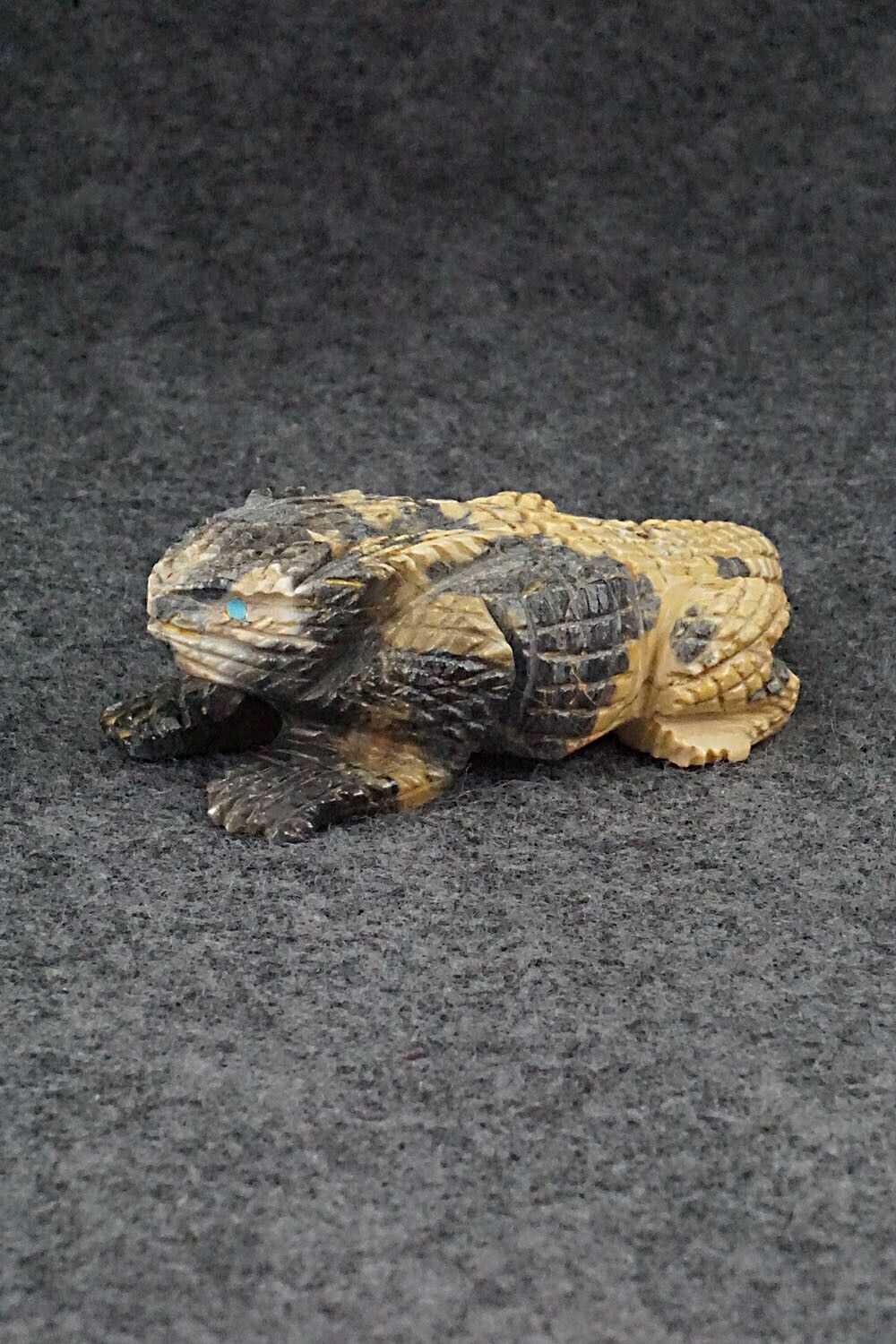 Horned Toad Zuni Fetish Carving - Tony Mackel