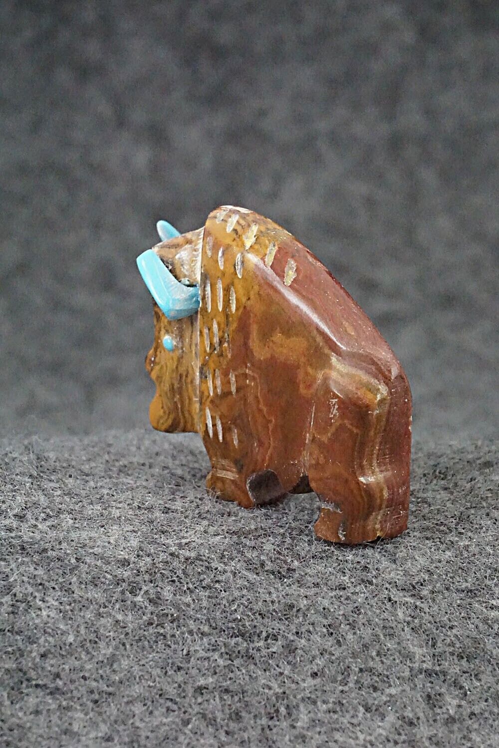 Buffalo Zuni Fetish Carving - Todd Etsate