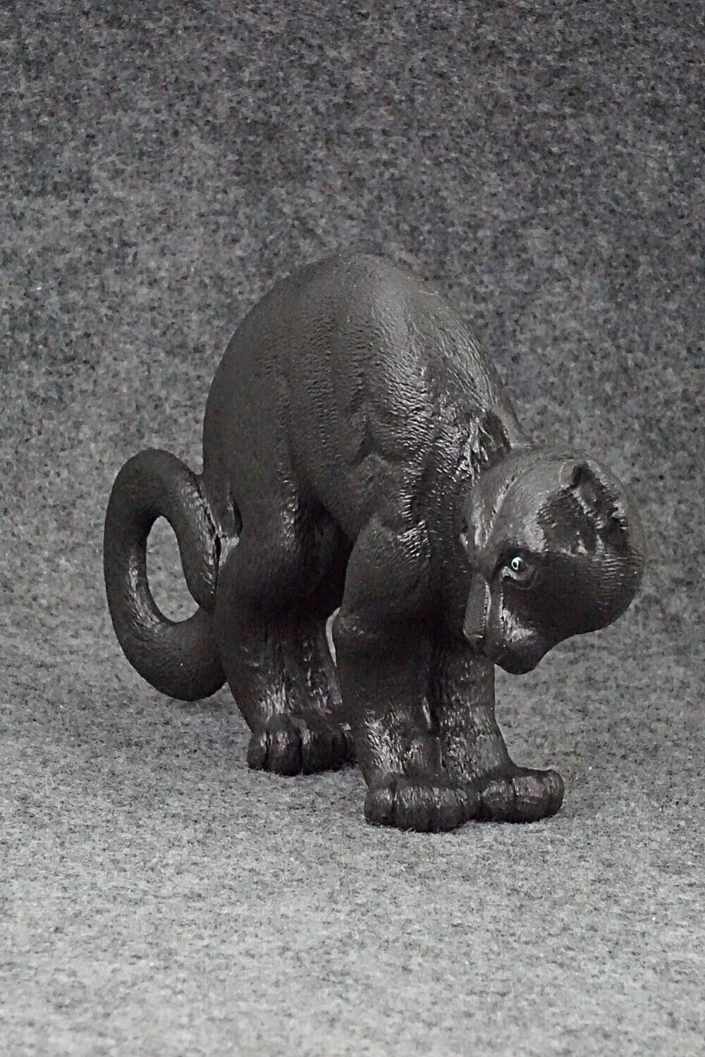 Mountain Lion Zuni Fetish Carving - Travis Lasiloo