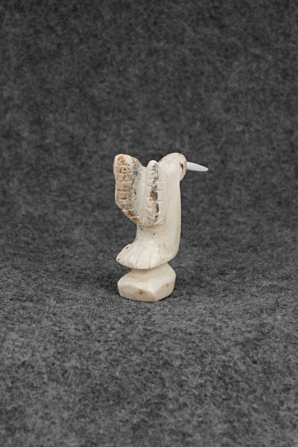 Hummingbird Zuni Fetish Carving - Justin Red Elk