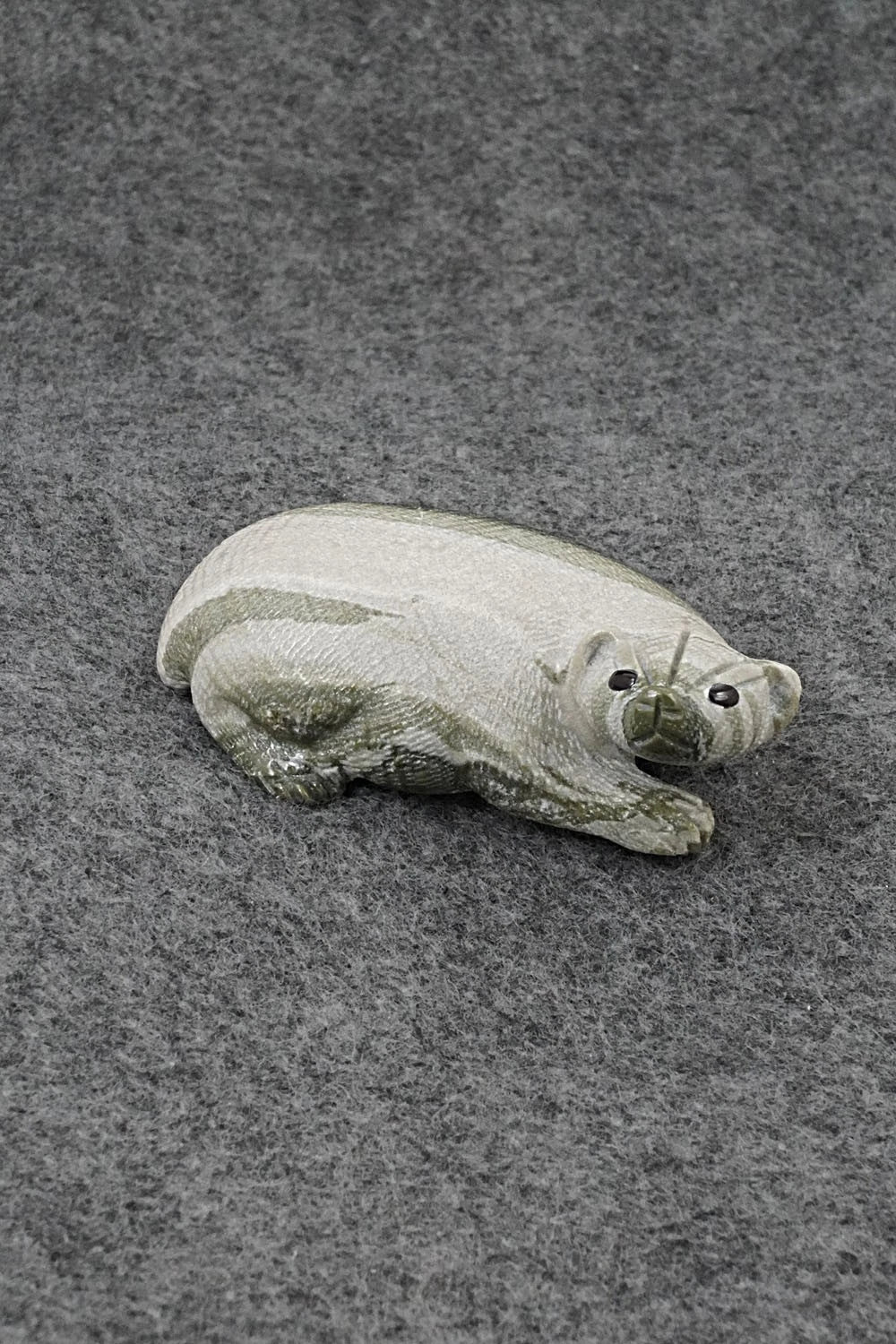 Badger Zuni Fetish Carving - Randy Lucio