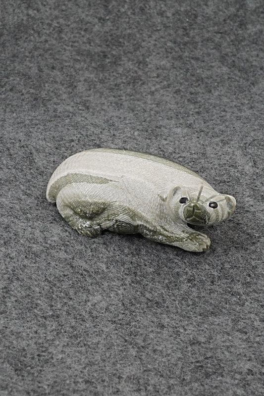 Badger Zuni Fetish Carving - Randy Lucio