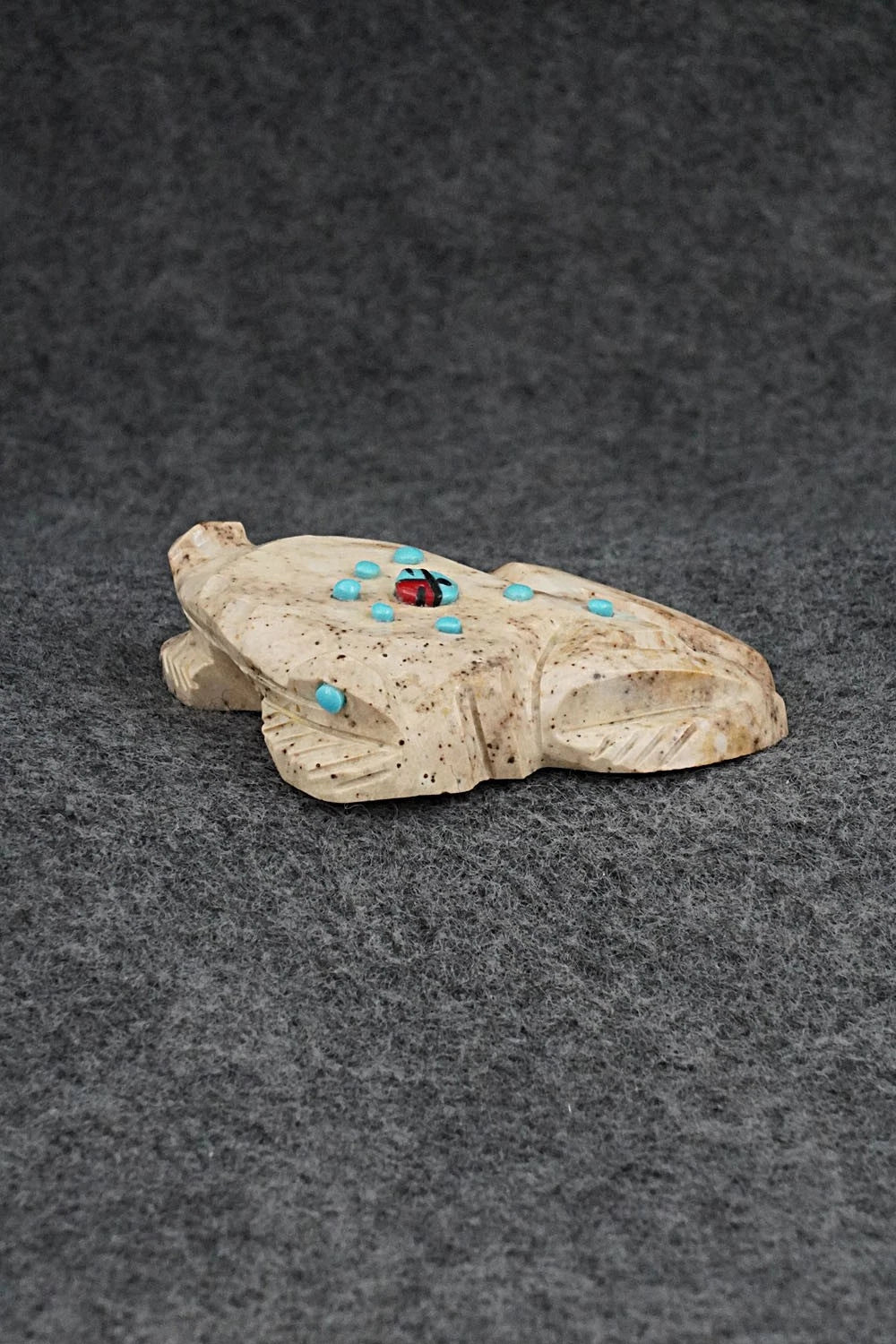 Frog Zuni Fetish Carving - Danette Laate