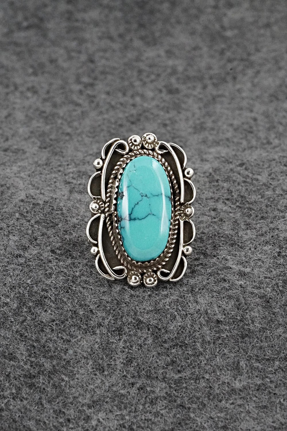 Turquoise & Sterling Silver Vintage Ring - Size 7.5