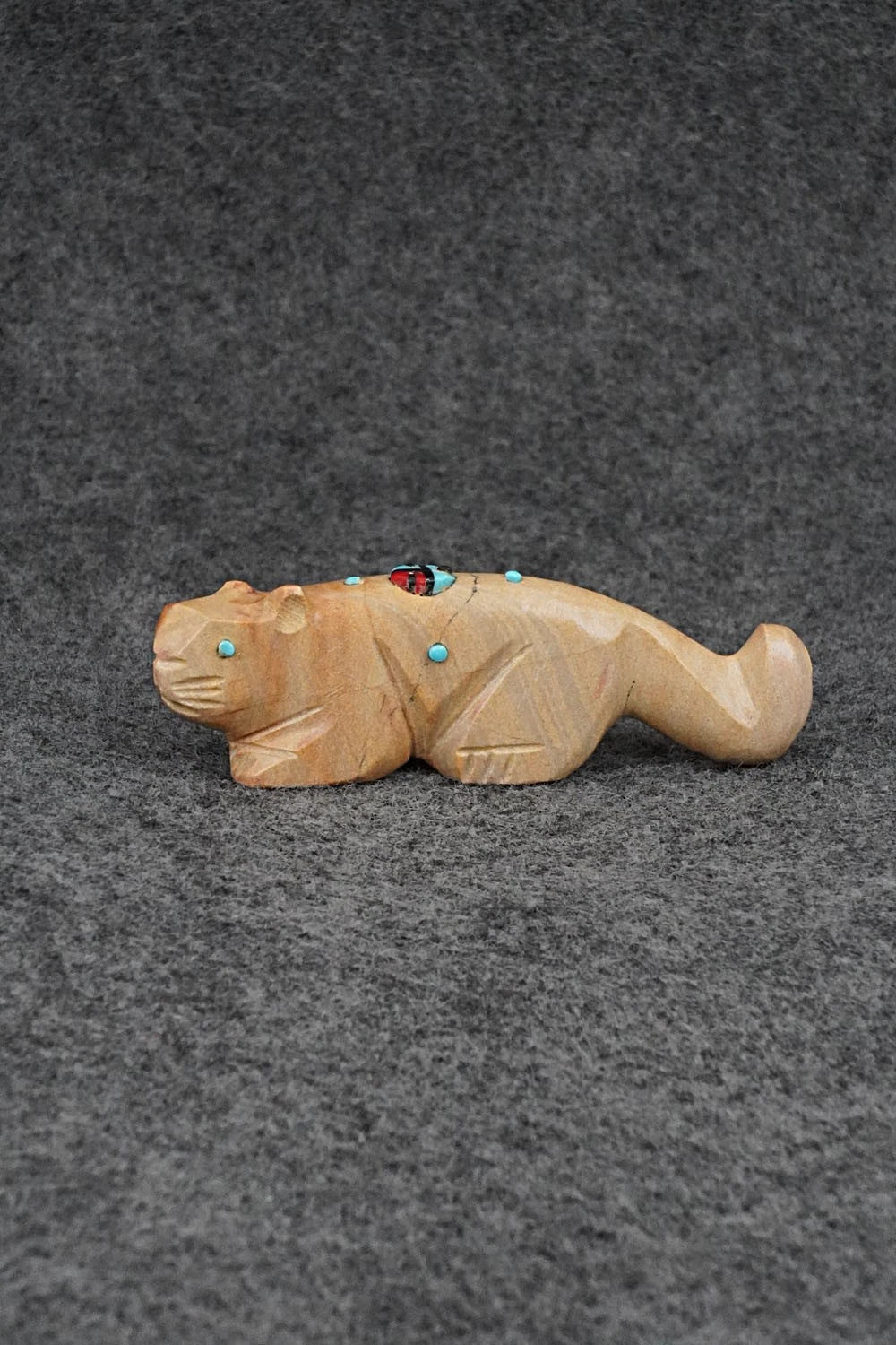 Mountain Lion Zuni Fetish Carving - Danette Laate