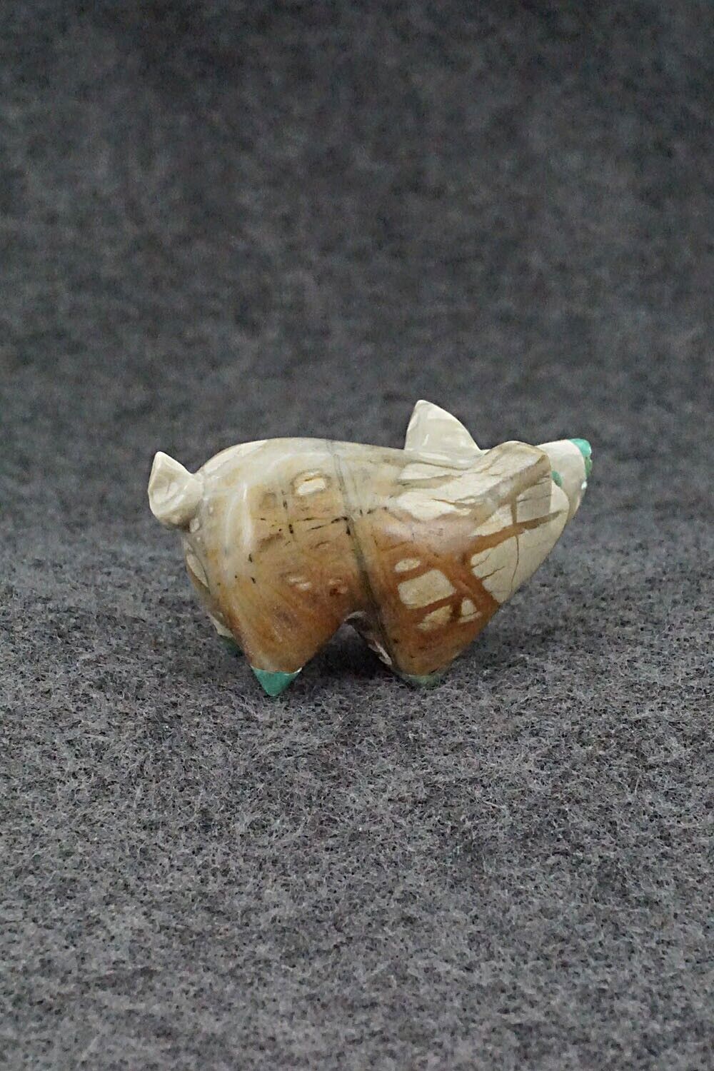 Pig Zuni Fetish Carving - Enrike Leekya