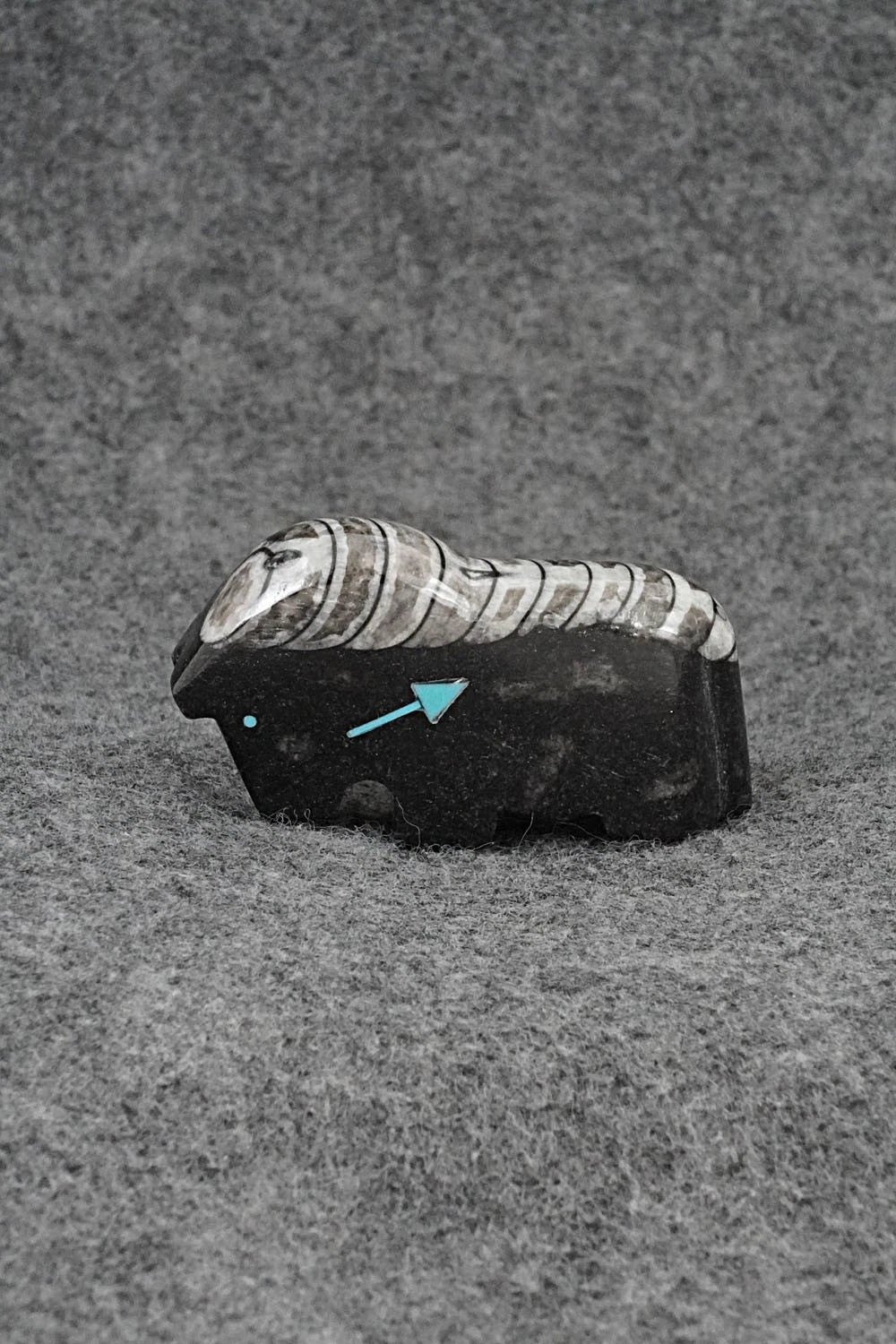 Horse Zuni Fetish Carving - Clayton Panteah