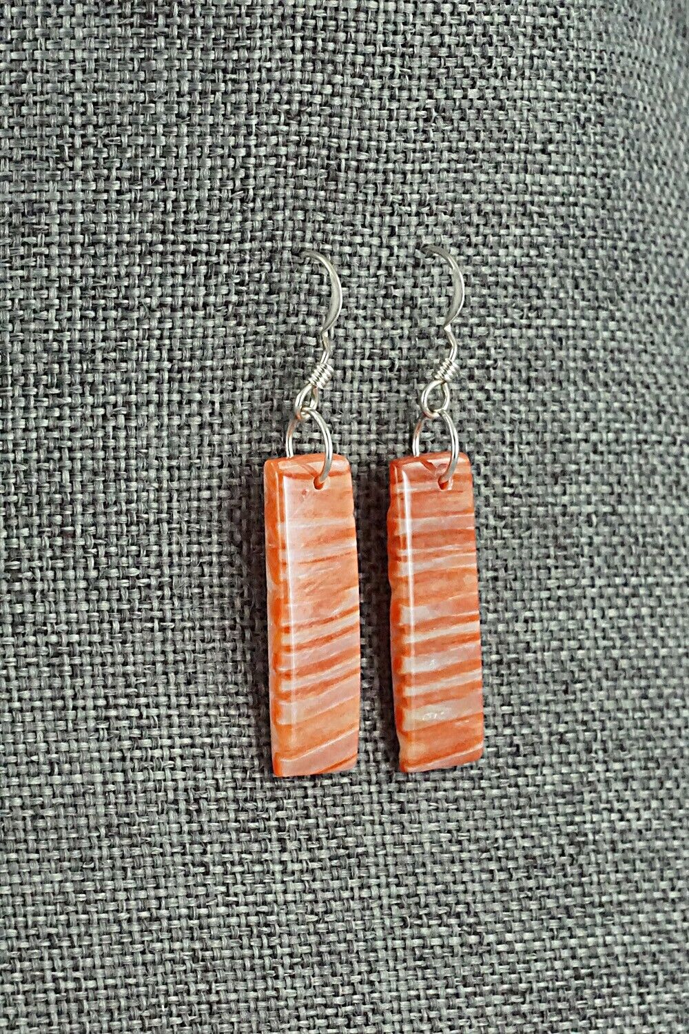 Spiny Oyster & Sterling Silver Earrings - Jesus Espino