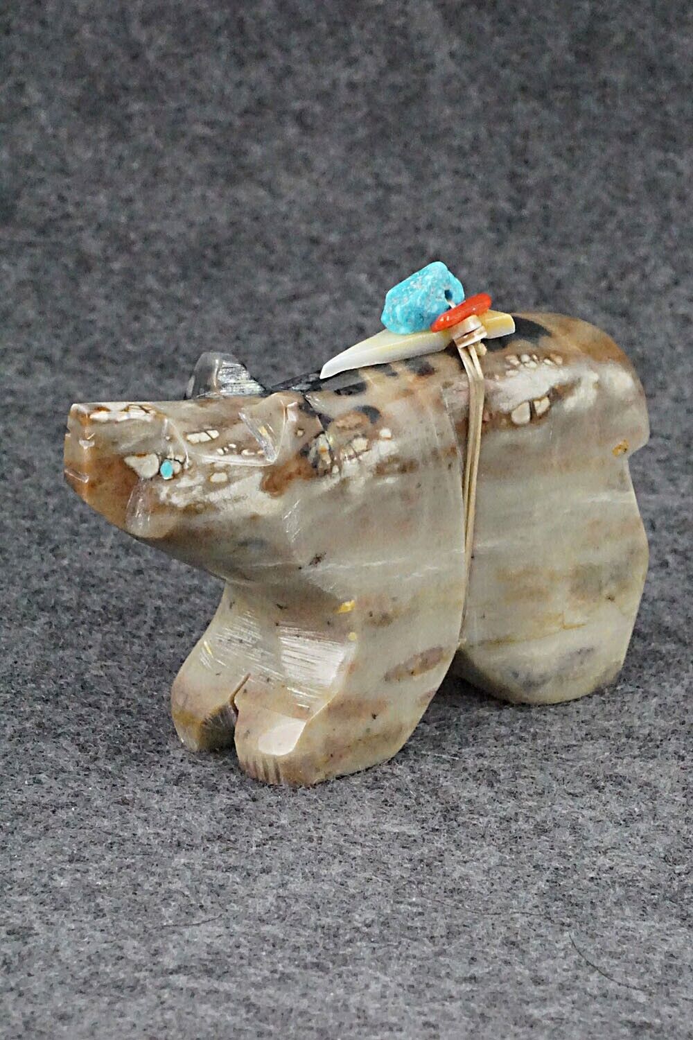 Bear Zuni Fetish Carving - Stewart Alanzo